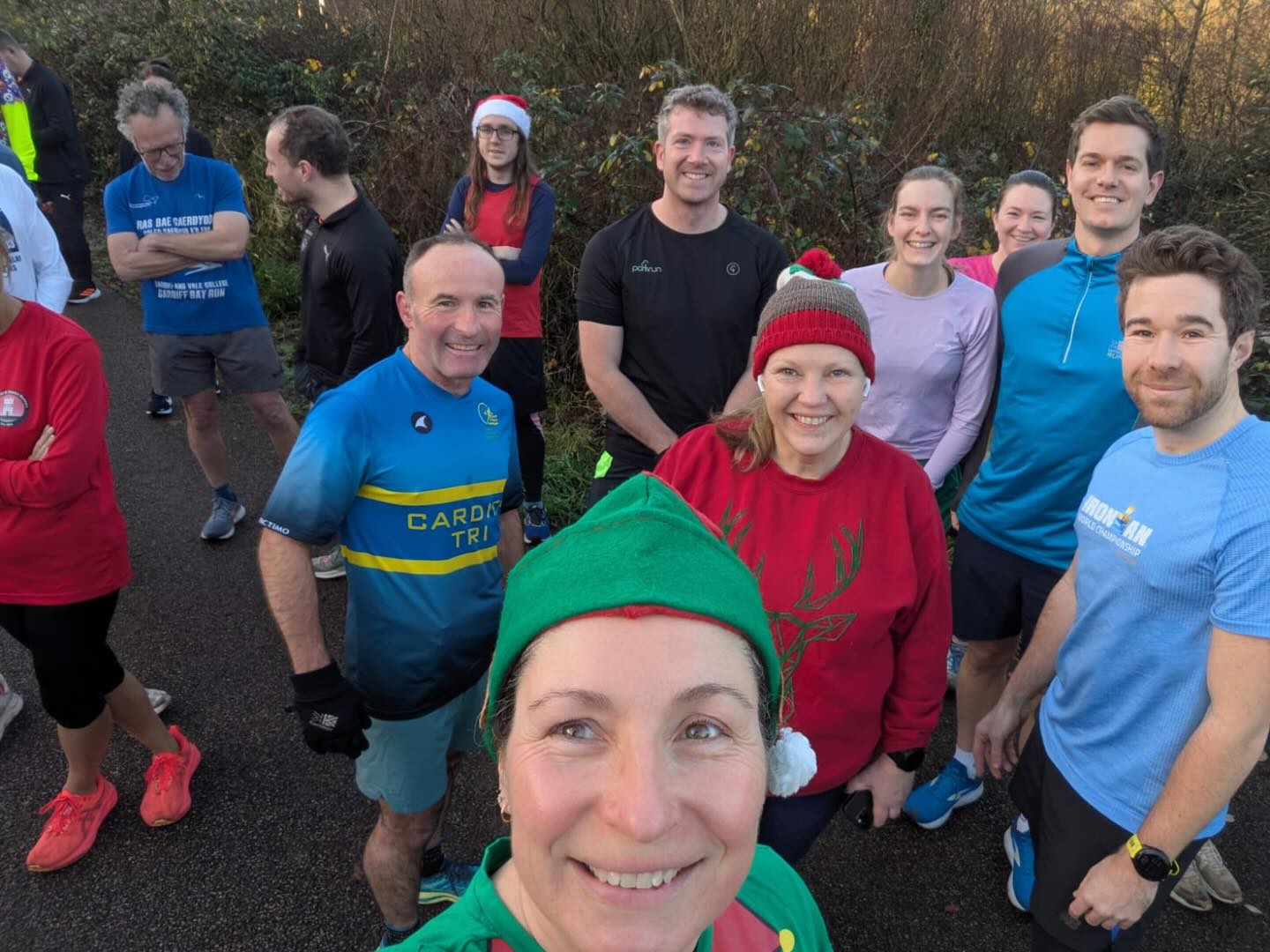 Christmas park run at @grangemoorparkrun 🎄 🎅🏼 🏃🏻
💛💙🖤
