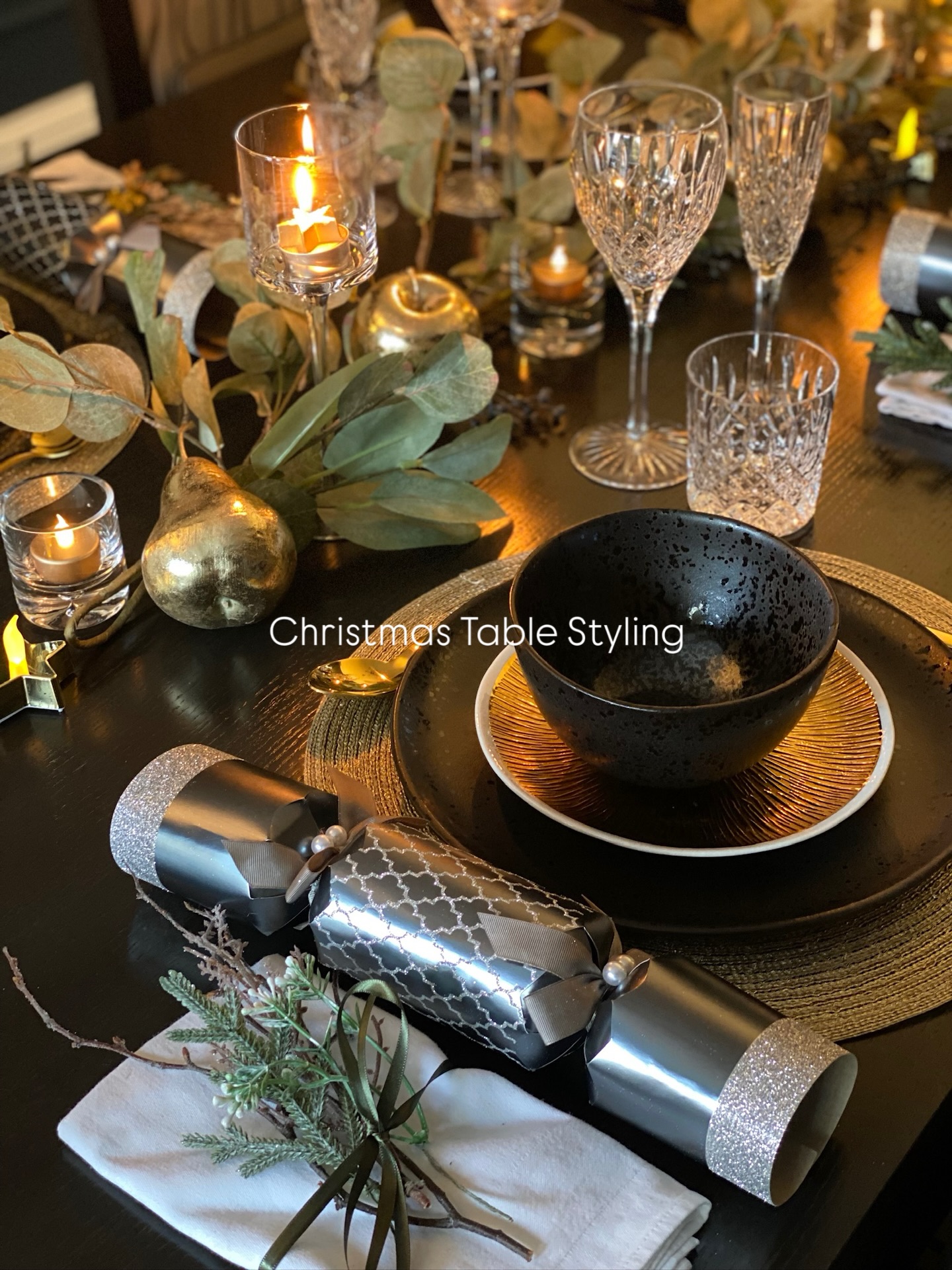 ✨ Christmas Table Styling ✨
Layering is the key to creating a festive table that feels considered, warm and beautifully elevated.
Start with atmospheric lighting - candles at varying heights create depth and set the tone.
Build interest by layering crockery, combining plates, chargers and soft linens for a curated foundation.
Mix a variety of glassware to introduce height and subtle elegance, and choose metal cutlery, to add richness and refinement.
Finish with seasonal foliage, ribbon details and personalised place settings - those final touches bring warmth, meaning and individuality to the table.
Thoughtful layering transforms a table from standard to spectacular 🤍
#InteriorStyling #ChristmasTablescape #FestiveStyling #christmastable #homestyling