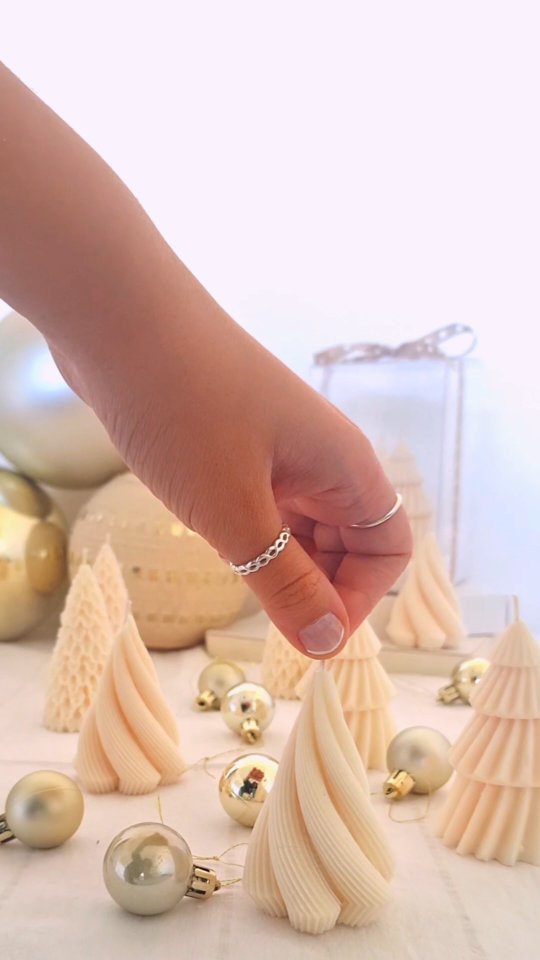 Ya casi llega navidad y por eso este BLACK FRIDAY 🖤 va a ser con descuentos REALES e IMPERDIBLES
Hasta 30% de descuento en TODA la tienda (Si. Navidad tambien😉) Además tenes cuotas sin interes sin minimo de compra! Para que te lleves todo lo que queres para esta navidad.
#navidad #black