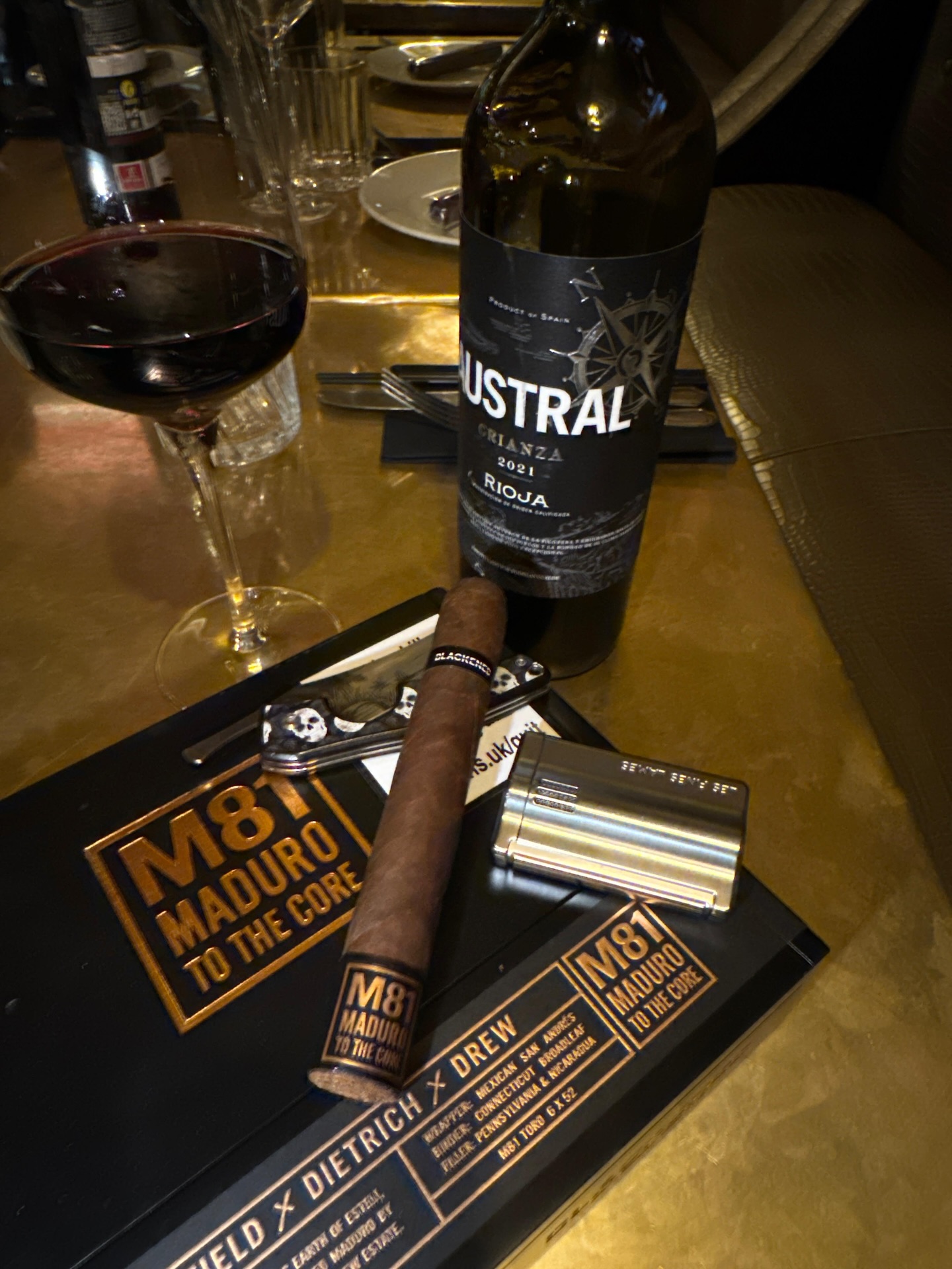 @alfo.tor was the star of the show at the recent @finecigars_club event 🔥
Held at the @karmasanctumldn, guests were treated to a three course sharing dinner, with red and white wine. Shortly followed by the @drewestatecigar Blackened M81 Toro, with a delicious whiskey pairing!
#cigarevents #cigar #cigars #botl #sotl #cigarlife #cigaraficionado #cigarsnob #nowsmoking #cigarsociety #cigaroftheday #smoke #stogie #cigarphotography #newworldcigars #cigarstagram #cigarboss #cigarworld
