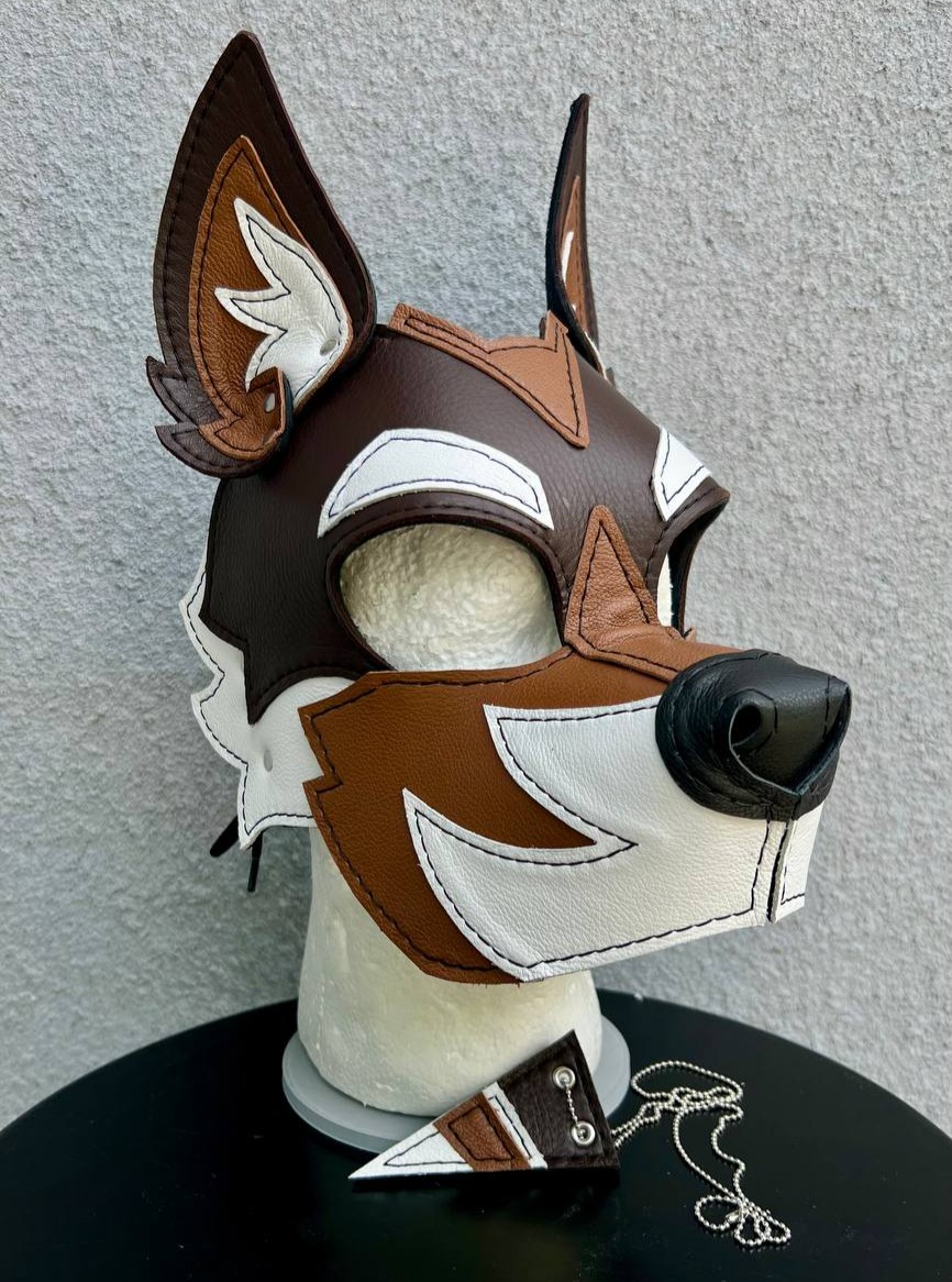 Partial custom mixed dog for Pup Vax! 🔥🔥
www.scrapyardleather.com
#scrapyardleather #scrapyardlthr #puppiesofinstagram #puppyplay #pupplay #puppyplaycommunity #humanpup #lgbtq🌈 #humanpuppyplay #lgbtq #pups #puppyplaygear #puppyplaybdsm #puppyplaytime #petplay #humanpetplay #furries #furryfandom