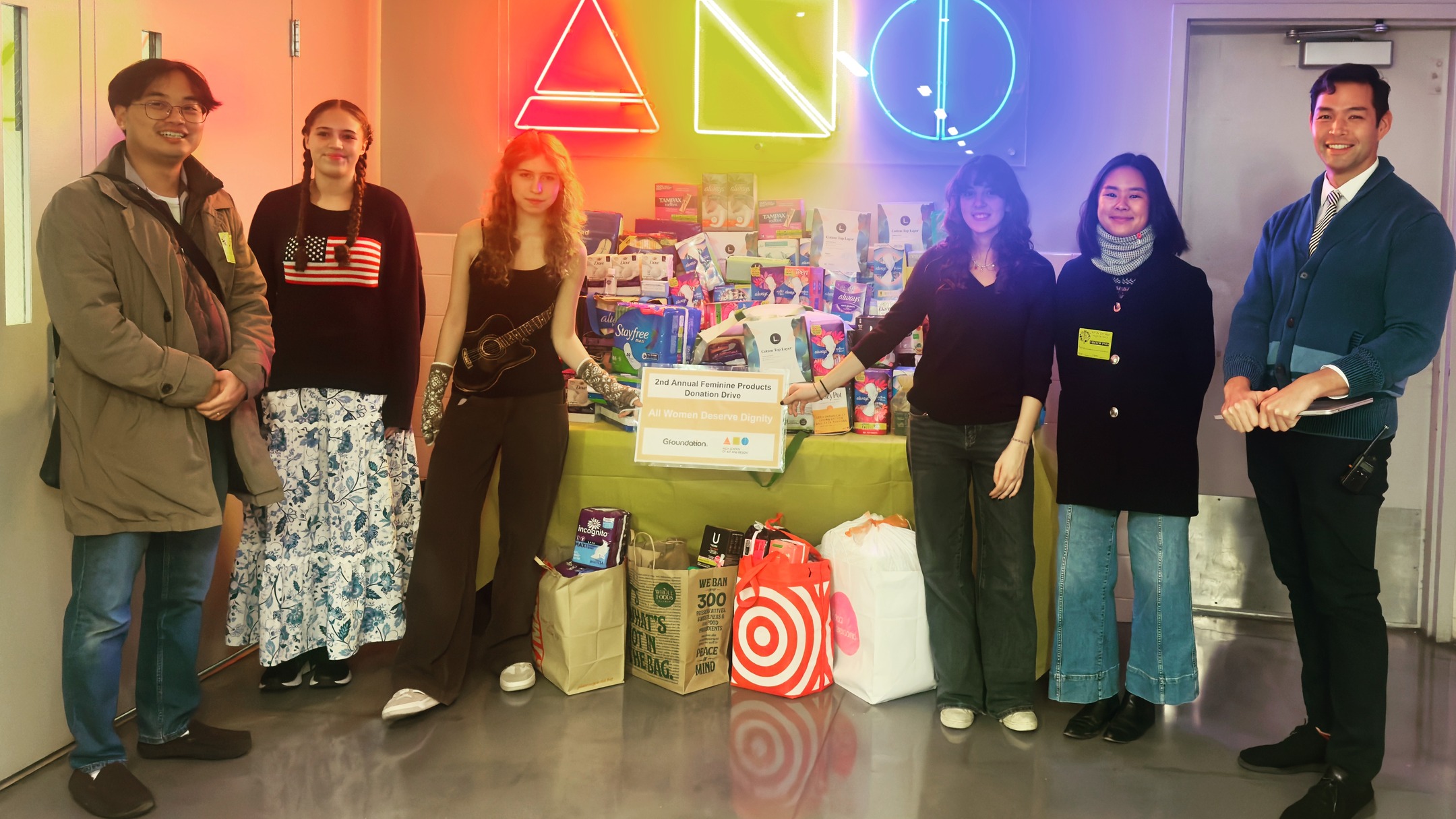 Art and Design High School Seniors partnered with The G Foundation for the Feminine Hygiene Products Drive. The G Foundation aids refugees and immigrants with access to menstrual products. Globally it is estimated that 500 million women and girls lack access to basic menstrual products, a situation also known as "period poverty".
With the support of our young professionals, staff and their families, we were able to raise over 15 bags of menstrual products, surpassing last year's donation. This is our second year supporting this initiative.
Great Job Art and Design and its community for its continued support and leaving a positive footprint on the earth.