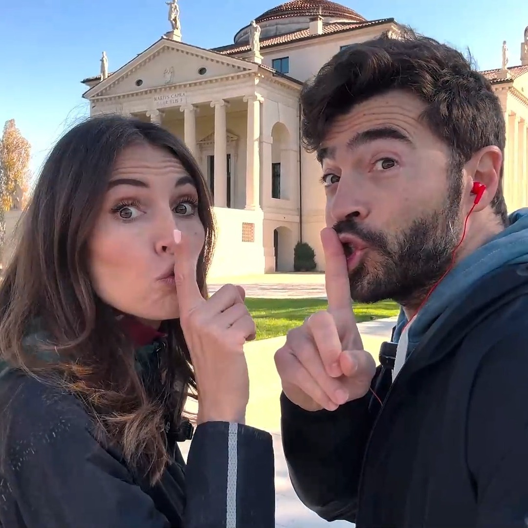 Per chi se la fosse persa, ecco l'intera puntata di @yesweek_end dedicata a Vicenza, andata in onda su Sky TG24 il 22 novembre.
Un abbraccio ai bellissimi e bravissimi @gianmarco_tavani e @sarabrusco, non vediamo l'ora di avervi di nuovo con noi qui, a presto! :)
For those who missed it, here's the entire episode of @yesweek_end dedicated to Vicenza, which aired on November 22nd (Sky TG24).
Hugs to the wonderful and talented @gianmarco_tavani and @sarabrusco. We can't wait to have you back with us, see you soon! :)
#vicenza #palladianroutes #visitveneto #culturaveneto @giacomopossamai @ilariafantinmusica @consorziovicenzae @villalarotonda @the_glam_hotel @ilceppo_gastronomia_bistrot @vicenzaedintorni @cittadivicenza