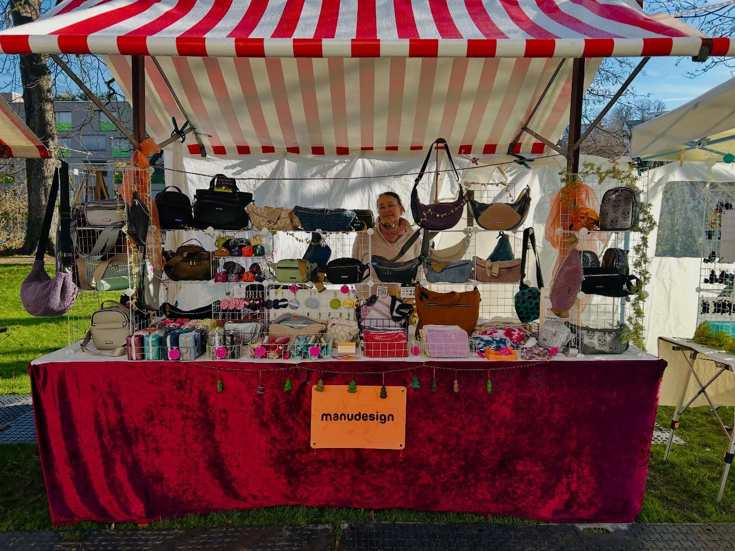 Vielen Dank für die zahlreichen Besuche an meinem Stand in Binningen. Die Weihnachtsmärkte dieses Jahr waren ein echtes Highlight.😍🤩 Ich freue mich schon auf nächstes Jahr!🥰🥰
#bag #handmade #smallbusiness