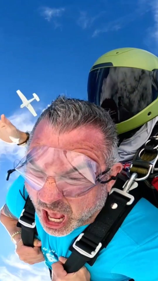 Some call it crazy.
We call it Tuesday.
Big Island Gravity.
#skydiving #adrenaline #instagram #hawaii #bigislandgravity