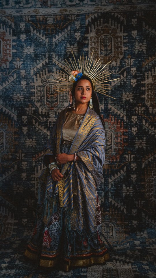 *New Goddess Workshop*
Let's tap into that inner divine. Let's connect with the spark within. Let's awaken our goddess!
This is your invitation to show up for yourself and honour that sacred part of you that is often neglected.
Together we'll craft you a crown befitting a queen and take divine portraits that illuminate your sacred self.
Join us on the 5th of December at 6pm.
Head to my profile where you'll find a link to book your spot.
Xo
.
.
#goddessphotography #portraitphotography #womensworkshop #coomafamilyphotographer #canberrafamilyphotographer #craftworkshop #artworkshop #womenscircle #womensgroup