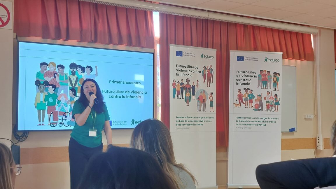 Trabajando para la erradicacion de la violencia junto a 48 entidades en un proyecto enorme de Educo a través de la convocatoria Fulliving-DAPHNE de la Union Europea.
#futurolibredeviolencia #infancialibredeviolencia #fundacionsanders #ue #educo