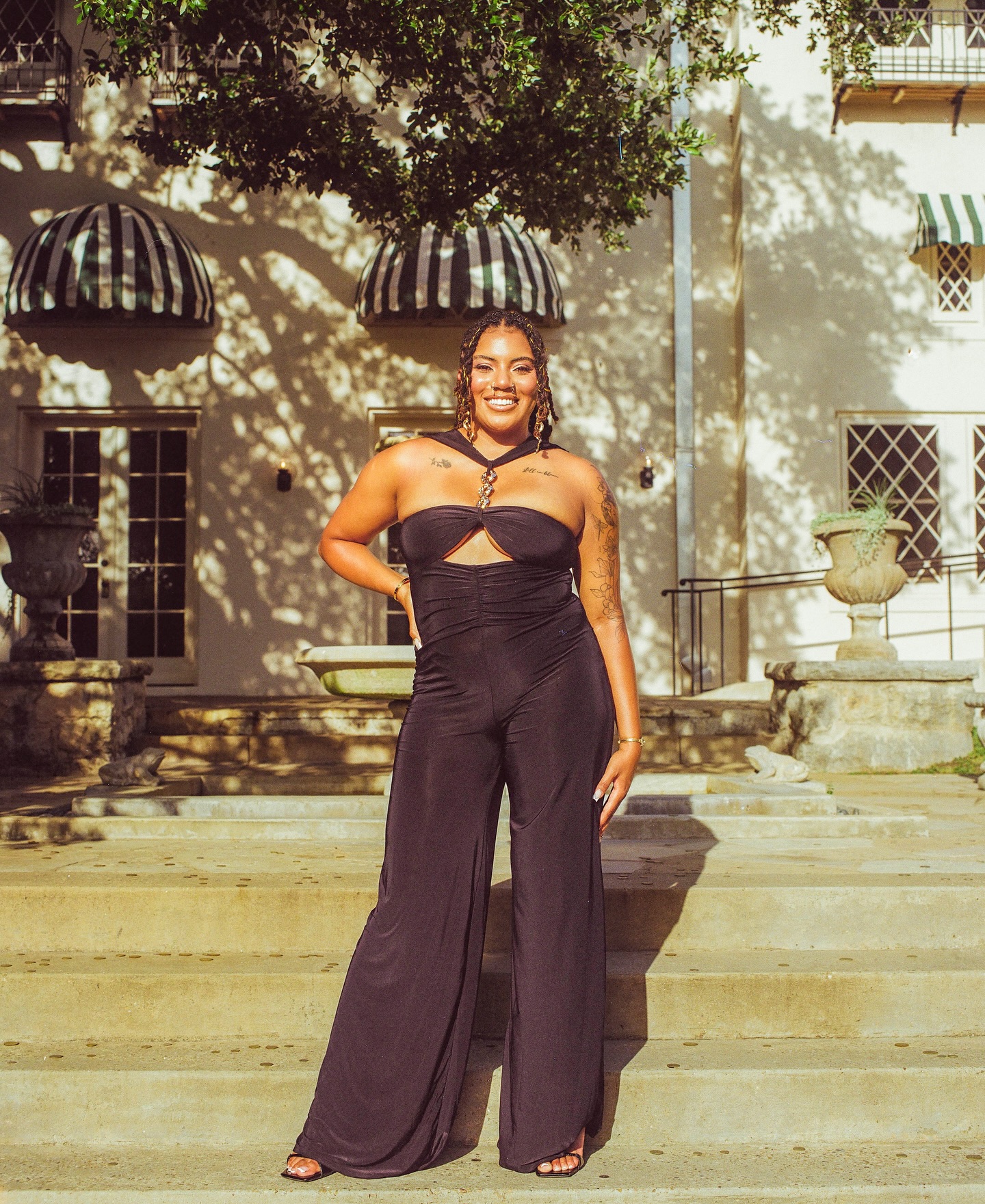 I got some good news for y’all! 💗🌟✨
In the new year, I’ll be serving as an Event Coordinator at the Carver Museum, and I’m so excited to see what this new opportunity brings. The Carver Museum has long been a steward of the Black community in Austin, and I’m honored to join this space.
I feel beautifully affirmed. Good things keep happening, and I know it’s mostly because I’ve been working hard literally all my life (my CV doesn’t lie y’all). What’s been a real game changer is having people I consider the stakeholders of my life. Folks who remind me of what all I can be, dream, and execute with a little tending. So thank you to Flo, Megan, Amanda, Dee, Eva, Pamela, Giana, Boooka, Hatch, and my new therapist for everything you do.
This transition hasn’t been easy. I feel a deep sense of responsibility to The Poet House and The VORTEX community. And I also have a lot of anxiety around change. At the same time, this is an opportunity to do something I need to do for me, and I’m in a place in my life where that matters most right now.
So wish me luck in this adjustment, or tell me to break a leg. I can’t wait to be part of the community the Carver has welcomed me into. 🫶🏽💗✨
📸: @jcees.film ✨