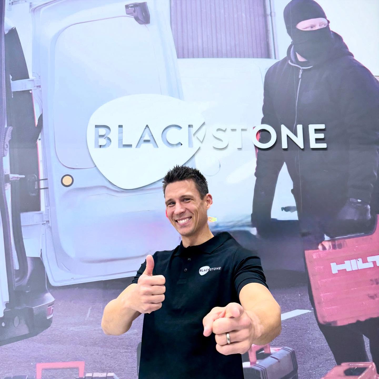 Nu utökar vi arbetslaget ytterligare! 💪🏻
Vi är glada att kunna välkomna Kenneth Neergaard till team Blackstone.
Kenneth kommer att arbeta med att utveckla verksamheten i Danmark 🇩🇰.
Som dansk och med lång erfarenhet inom B2B känns han som ett självklart tillskott till vårt växande team. 😀
Varmt välkommen, Kenneth – vi ser fram emot resan tillsammans!
#TeamBlackstone #Tillväxt #Välkommen #B2B #Danmark