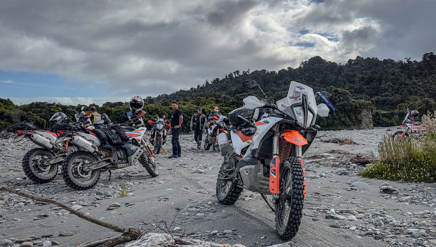 What a beautiful day through the West Coast of New Zealand today!
#newzealand #advrider #adventureriding