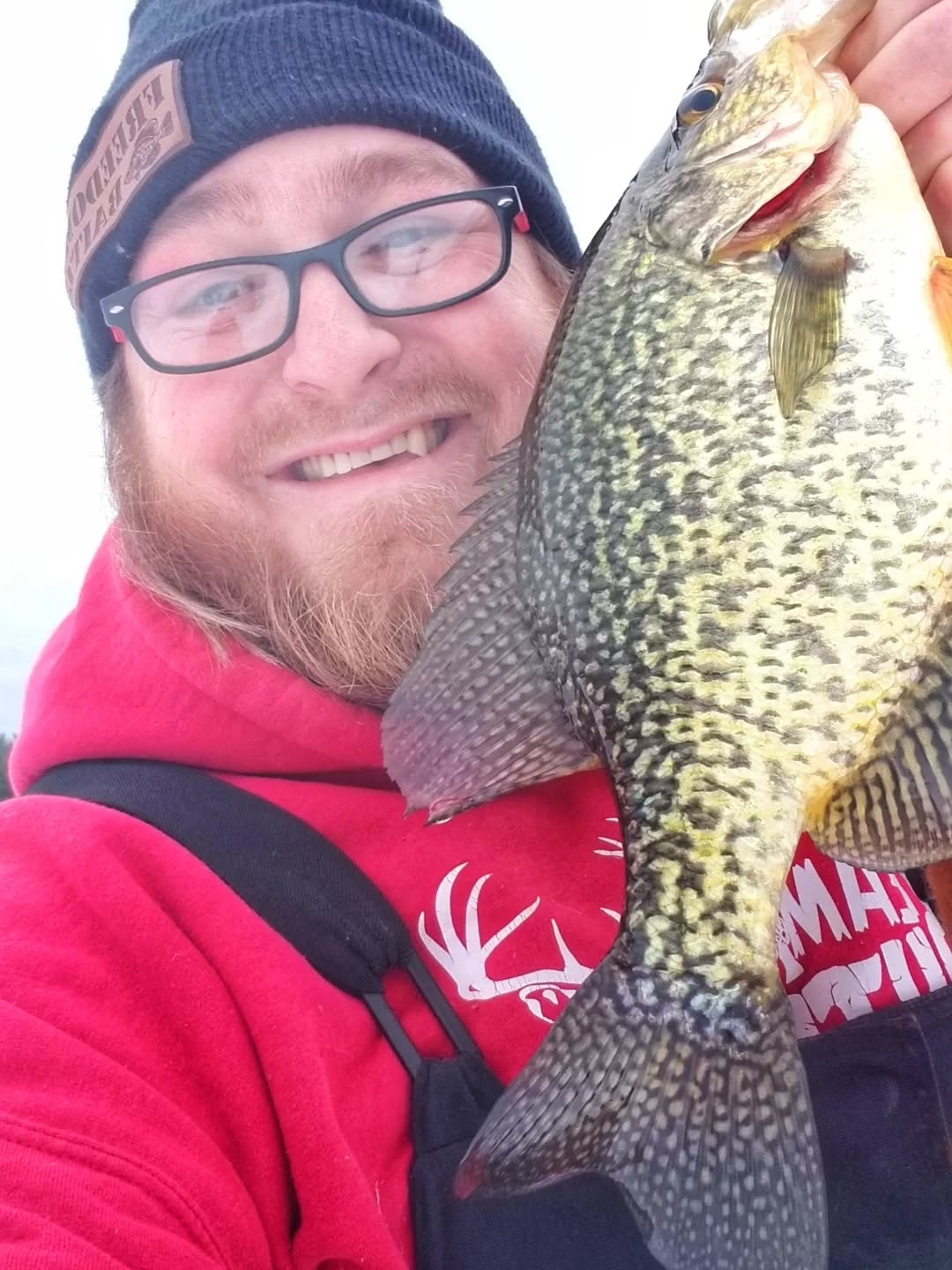 I'm glad I decided to get out today, once my laptop is back from the shop I'll have a great ice episode for my subscribers! Widowmaker Polka Dot jigs always work for especially tipped with a Freedom Baitz Frog Man! Killer duo for Big winter panfish! And the Walker Custom Rods Panfish rod with the strike indicator on the tip makes for a killer panfish rod! #LToutdoors #icefishing #bluegill #widowmaker #freedombaitz #walkercustom #crappie @widow_maker_lures @freedombaitzusa