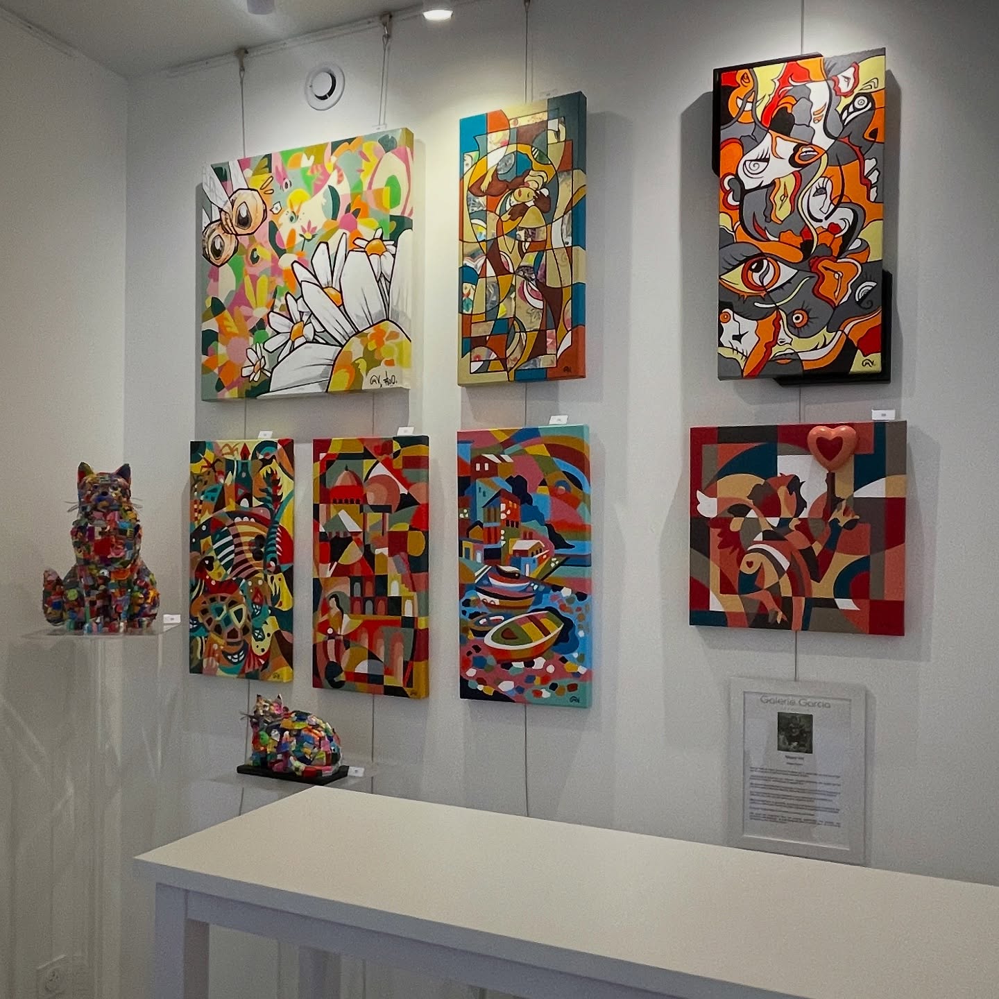 🎨 2 nouvelles œuvres à découvrir à la @galeriegarciachantilly 🤩
« Golden Kiss » inspiration Gustav Klimt
« Melting Time » inspiration Salvador Dalí
•
•
•
#expo #exposition #artiste #peinture #chantilly #chantillymaville #galeriegarciachantilly #galeriegarcia #galeriedart #modernart #fineart #contemporanyart #50nuancesdemarguerite #maguyvaz