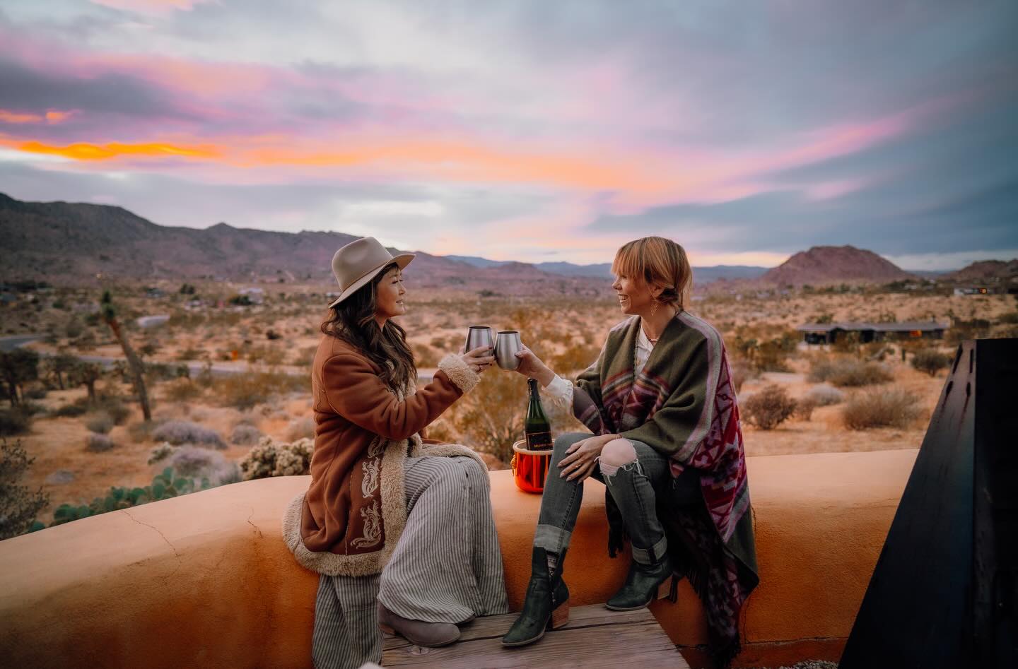 Sacred Sands is offering Holiday Discounts with our best deals of 2025! Plan your next Joshua Tree stay and enjoy special savings on reservations now through August 31, 2026. Use the discount codes below to book direct in the Onyx Room, Jade Room, or Lobo Luna House. Offers expire 12/25/25.
Book a 4 night stay and get your 4th night free: 4THNIGHTDEC25
Book a 3 night stay and get 50% off your 3rd night: 3RDNIGHTDEC25
Book a 2 night stay for 10% off: 10PERCENTOFF2025
•
Content creators/photographers: @iamaeydra (Retreats/yogi/model) @shotxclaudia (Lobo Luna) @goldenvibesphoto (Weddings at Sacred Sands)