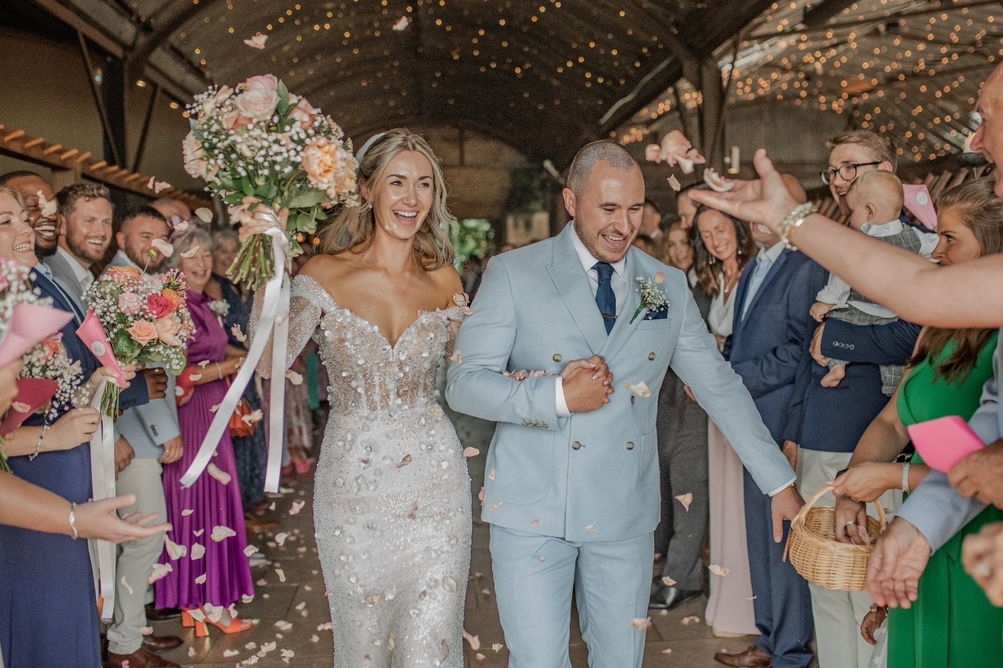 2026 bookings are still open! Some key season dates still available and good availability later in the year. 2027 diary is also open with dates booking up 🤍
#weddingphotography #crippsstonebarn #crippswedding #cotswoldwedding #cotswoldweddingphotographer #gloucestershireweddingphotographer #oxfordshireweddingphotographer #stonebarn