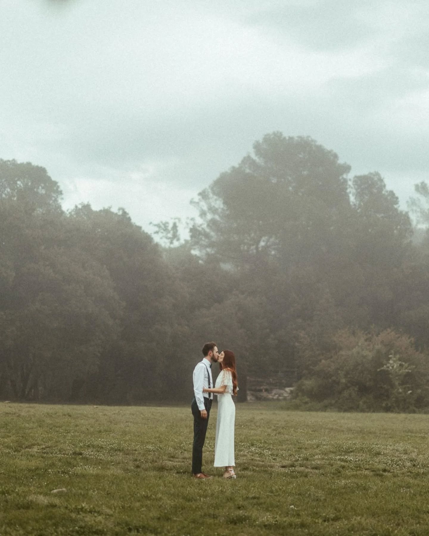 Ja va sent hora d'ensenyar els casaments d'aquest 2025 ✨
Ari & Joan
Mas Gircós
I la magia de la boira
#casament #weddingphotographer #wedding #casamentcatalunya #boda #fotografiacasament