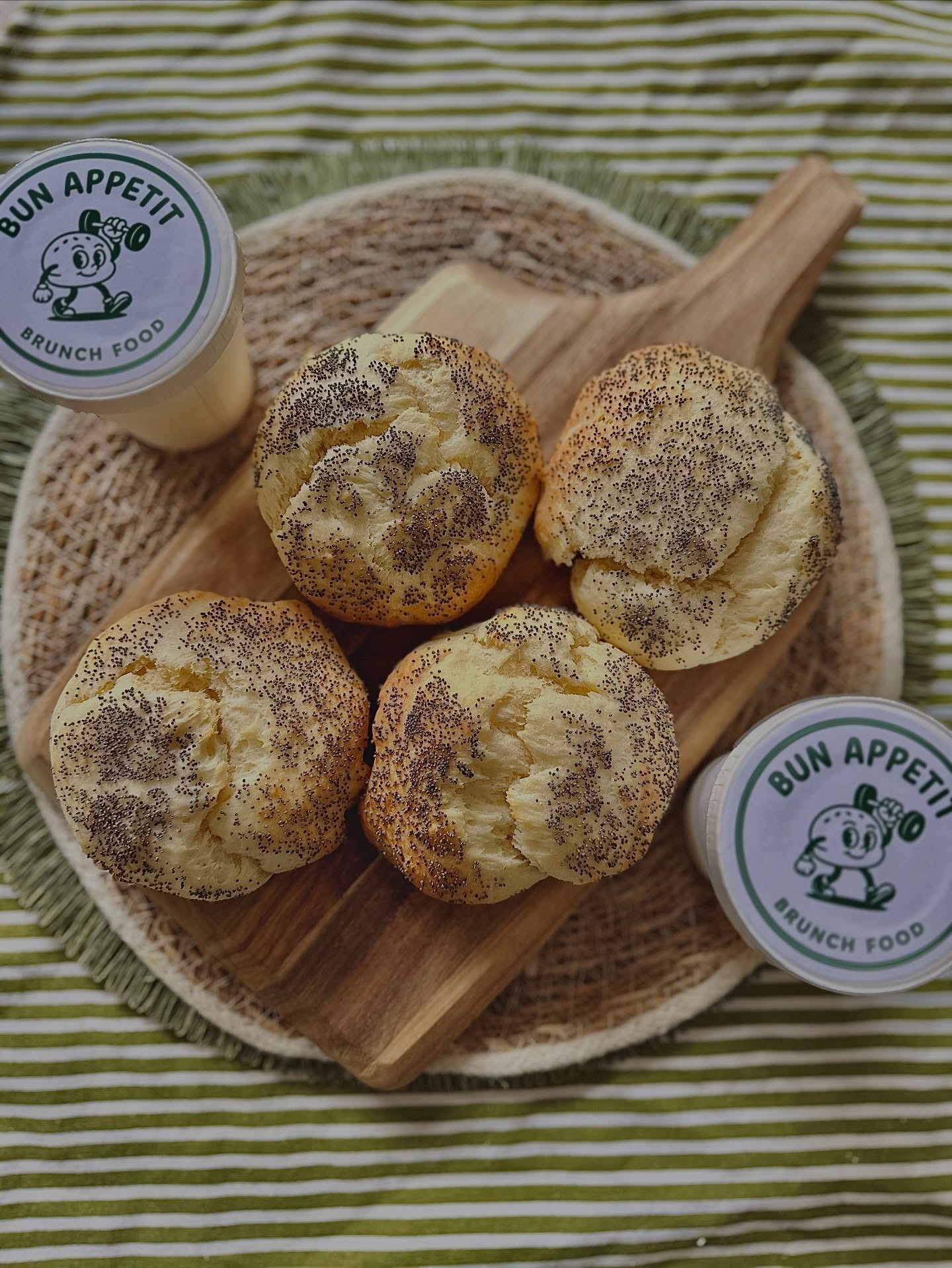 Zoom sur le BUN maison
La base de l’ensemble des recettes du menu
Riche en protéine environ 10g / pain, en bon lipides et en glucides pour permettre d’être rassasié
#protein #brunch #lunch #brunch #toulouse #brunchtoulouse #toulousebrunch #bun