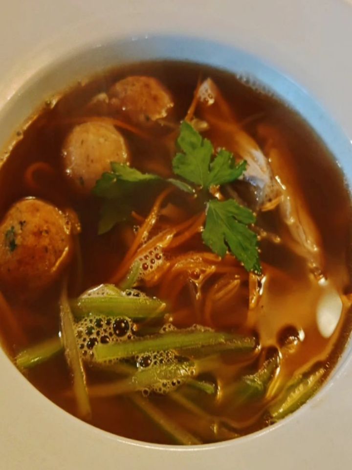 Home made Winter Chicken Soup π²
On our winter specials menu.
................................................................
#chickensoup #kneidlach #chickensouprecipe #chickensoupforthesoul #instacafe