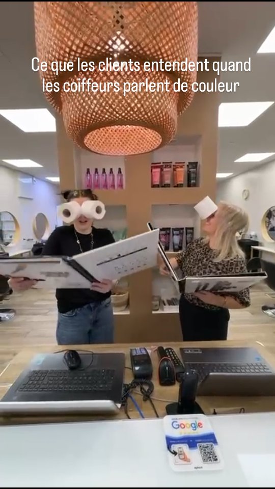 Ce que les clients entendent quand les coiffeurs parlent de couleurs 🧻🧻😳😳
Www.espritcoiffure.fr
#espritcoiffure #keune #diagnostic #cliente #couleur #mignon #humour #onvousadore