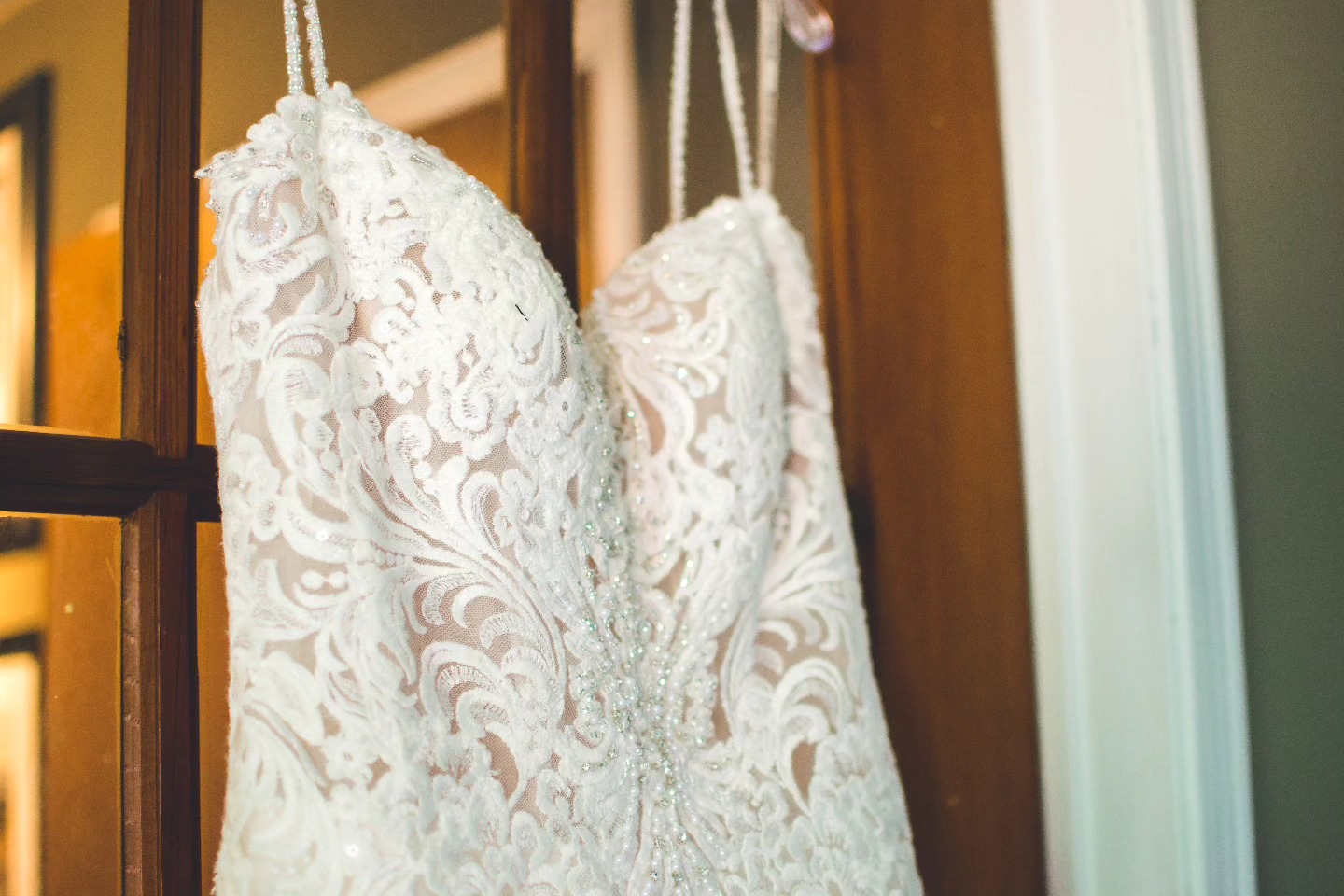 👰✨ Every stitch, every bead, every exquisite detail on the bride's wedding dress told a unique story of elegance and grace. Honored to capture this timeless beauty! ✨📸
•
•
•
•
•
•
•
•
#WeddingPhotography #WeddingPhotographer #WeddingMoments #WeddingDay #BrideAndGroom
#LoveStory #WeddingBliss #HappilyEverAfter #WeddingDetails #WeddingPortraits #CaptureLove
#WeddingInspiration #WeddingStyle #WeddingGoals
#BeautifulBride #GroomStyle #WeddingDecor #WeddingVenue #WeddingSeason #IDo
#MarriageMoment #LoveInTheAir #WeddingPhotojournalism #RomanticWedding
#BridalFashion