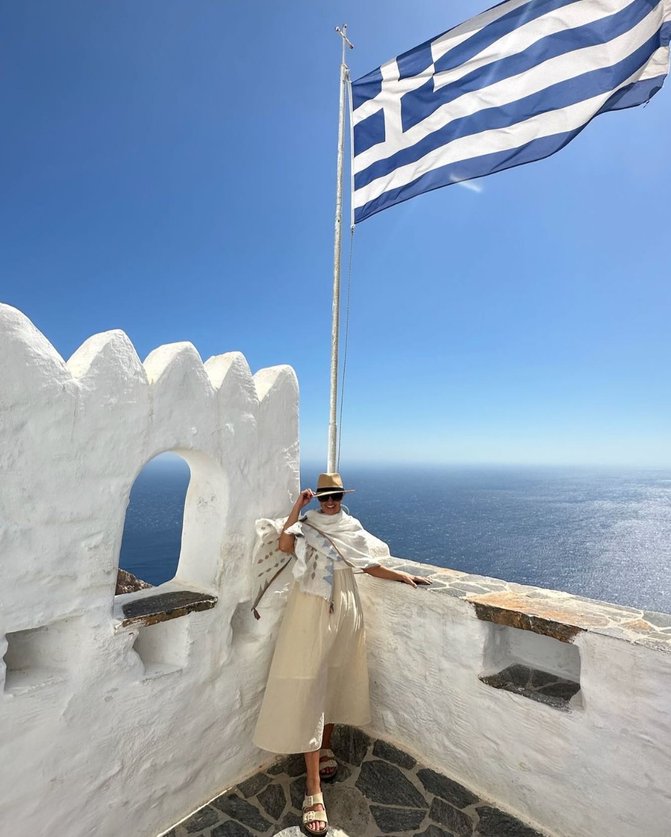 Looking forward to being back on retreat in the land of light, sea, and timeless nourishment 🇬🇷
This October, we’re returning to Greece for Awaken: The Peloponnese—an immersive Genomic Living (a partnership between @genomickitchen and @wholelivingnutritionist) retreat exploring longevity through movement, nutrition, culture, and personalized biology.
This one is close to my heart. More details will be rolling out on social media soon—but if you’re feeling the nudge and want a first look, head to the link in bio or send us a message.
Here’s to new rhythms, radiant food, and the restoration that comes from being in a place that speaks to your cells.