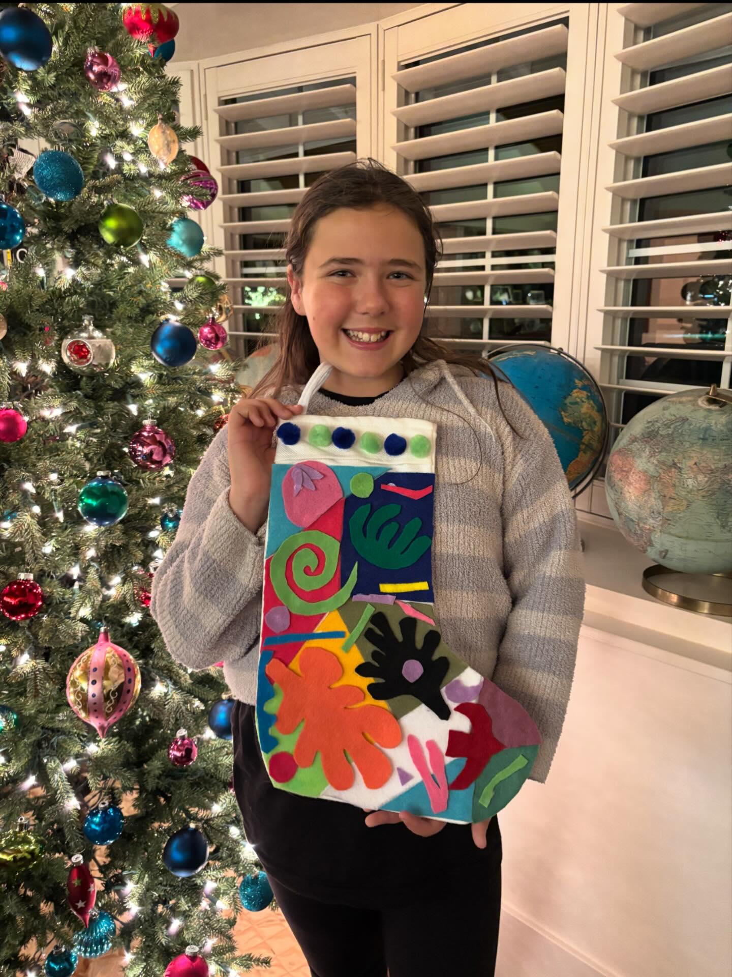 Hi All, It's been a while since I was on here. I've had quite the Fall for me. I've been able to travel with my husband and do a complete sort of all the studio supplies (if you are an art teacher you will know what an insane job that it!!) I've also have been traveling back and forth to my parents in Scotland, as they haven't been very well. Sadly, I'm behind on getting information out about classes opening in the new year. But I will be getting to it before Christmas I promise! Just a little sneak peek at what it may look like. Classes will start the last week of January. I will be offering new Level 1 classes to kids on the waiting list. However there will be very limited spots. I have all the updated waiting lists and will be in contact with those people over the holidays to let them know how to register. Please be patient with me as I navigate the next few weeks. I miss you all so much and can't wait to get all those smiling kids back in the studio. Happy Holidays to you and your families!!