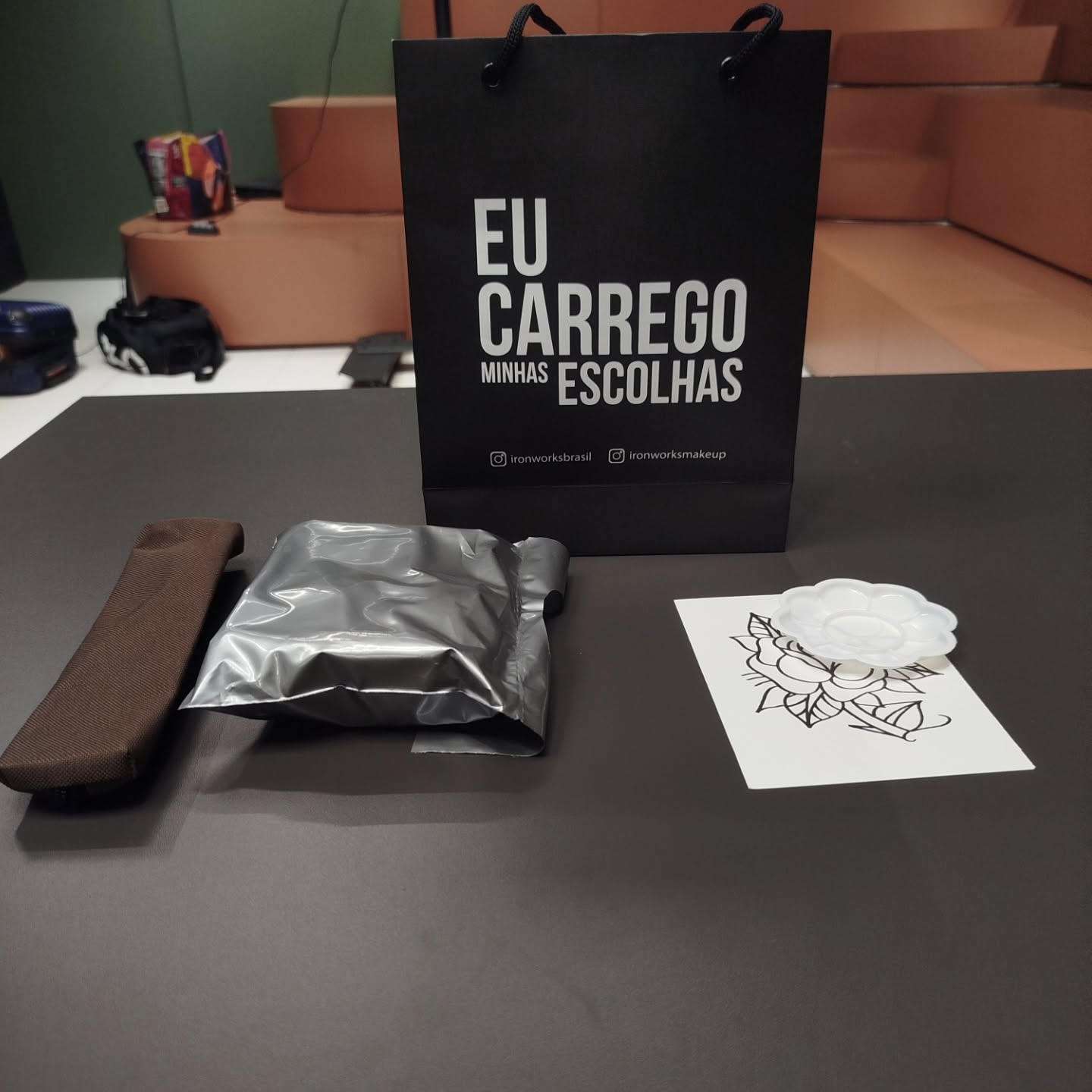 Registros de domingo que vão marcar pra sempre ♥️
Workshop de Old School com o artista @gustavoloretto_ no Centro de Treinamento da @ironworksbrasil