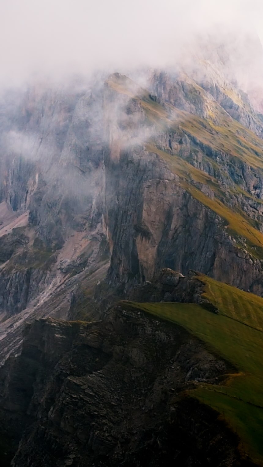 The final chapter of vanlife.
Full video link is in my bio 🫶
#vanlife #travel #europevanlife #swissalps