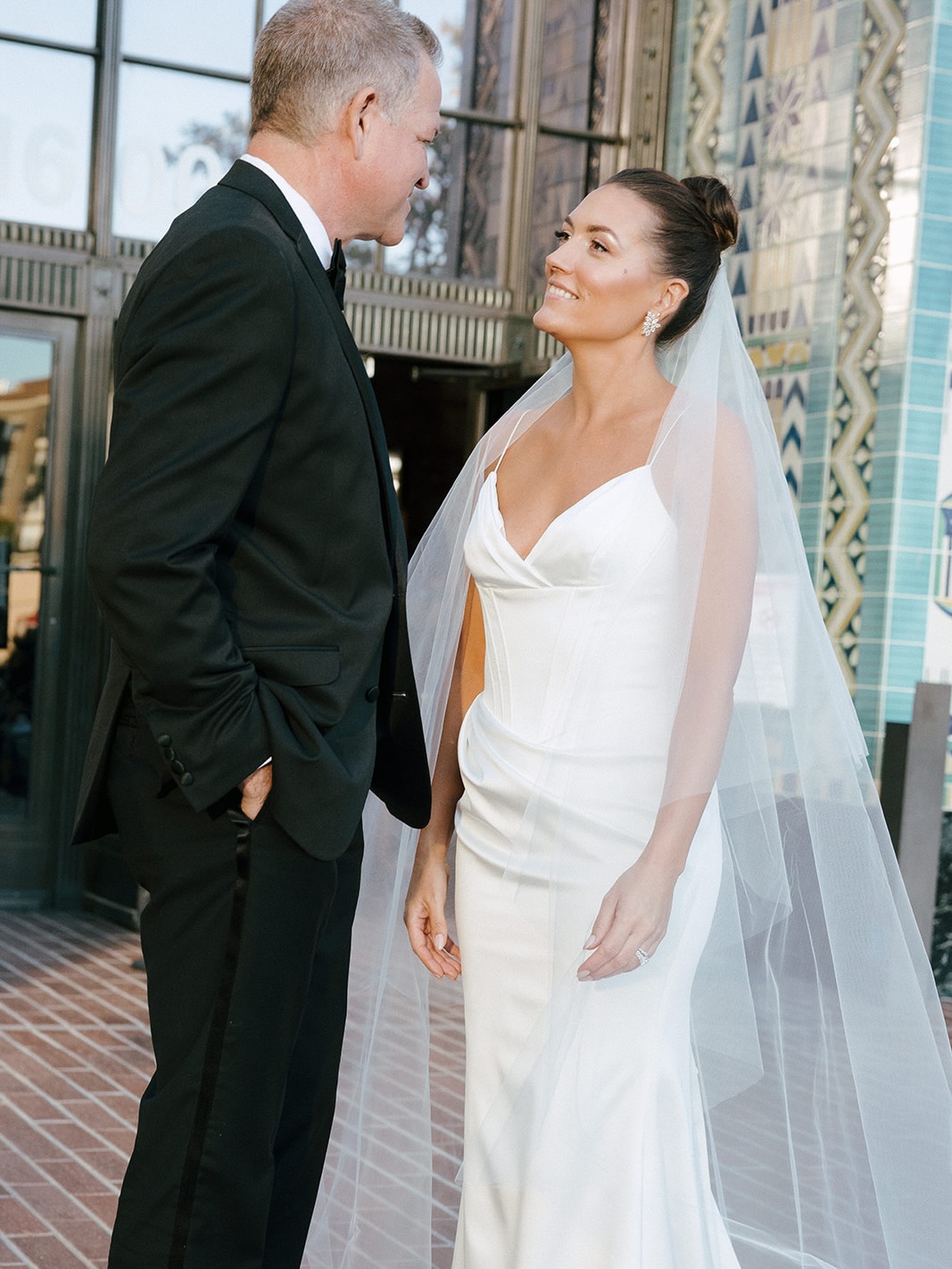 Bridal makeup for a super mom, entrepreneur, and apparently supermodel!!
Thank you for trusting me to be part of your special day. You wanted it truly natural, bright, and effortless, and you wore it so beautifully. In the short time I spent in your home, it was clear how grounded, warm, and loving your family is. Congratulations to you all again!
A classic, clean, stunning bride straight out of a magazine. @kimberlyattemptslife
#oceanside #oceansidemua #bridal #oceansidemakeupartist #carlsbad #carlsbadmakeupartist #northcountysd #carlsbadmua #northcountymakeupartist #bridalmakeup
#spraytan #spraytanartist #bridalspraytan #mobile #carlsbadspraytanartist #carlsbadspraytan
#carlsbadspraytanning #airbrushspraytan #lashliftandtint #lashlift #lashes #oceansidashes #carlsbadlashes #northcountylashes