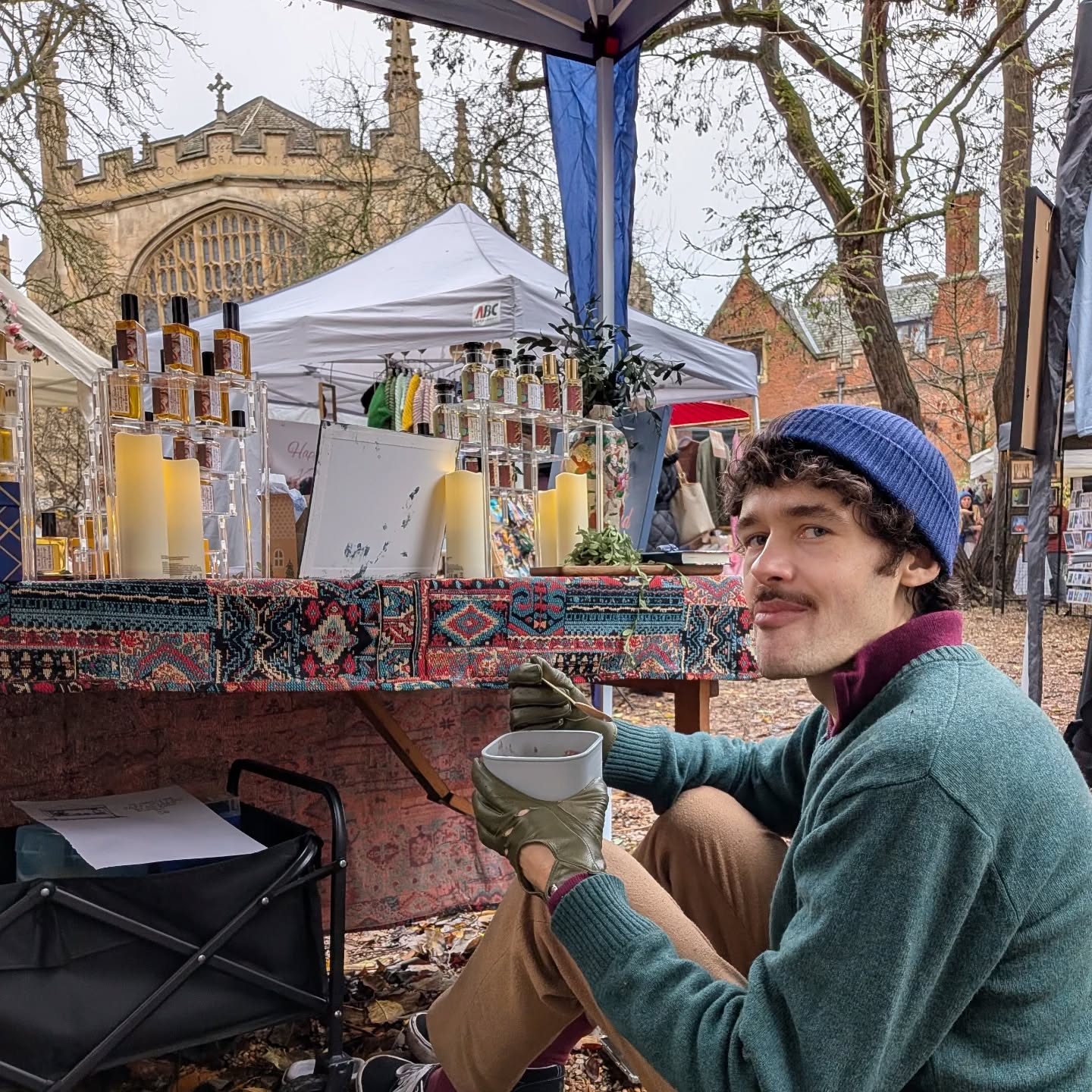 3 more weeks and 6 more pop-ups before our break this year. Find us at:
š¼AstraZeneca Festive Market at The Hub (CB2 0AA) on 26th November 12:00 -17:00
š¼All Saints Garden Arts & Crafts Market on 29th November 10:00 -16:00
š¼Charity Winter Fair at Abcam (CB2 0AX) on 3rd December 14:00-16:00
š¼Annual Christmas Market at Cancer Research UK and Jeffrey Cheah Biomedical Centre (CB2 0AW) on 5th December 12:00-18:00
š¼All Saints Garden Arts & Crafts Market on 6th December 10:00 -16:00
š¼All Saints Garden Arts & Crafts Market on 13th December 10:00 -16:00