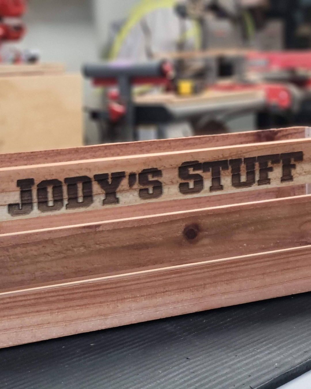 I made this red cedar personalized crate for a husband to wife gift
#giftforher