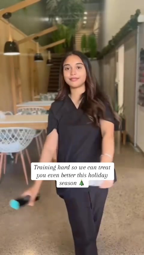 Well give you the best 🎄 🌿
#haircare #thevinespa #spoil #thevinesalon #thevinepmb #salonday #laserhairremoval #skincare #thevineaestheticandlaserspa #youdeserveaspoil #spaday #spoilyourself #christmasgifts