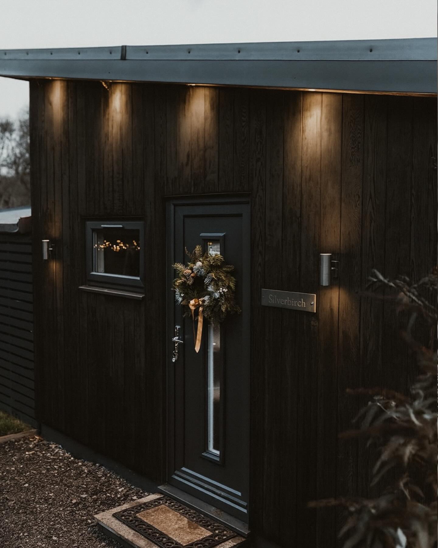 Our lodges feel even more special at this time of year…
Frost on the fields, misty mornings rolling over the hills, and warm, glowing lights peeking through the trees. There’s something incredibly peaceful about winter in Mid Wales, quiet moments, slow mornings, and those cosy “just us” kind of days.
We’re loving the festive sparkle around the lodges and the beautiful winter scenes Mother Nature is giving us this season. 💫🌲
Hope you’re all soaking up the little moments of magic this December.
#WinterAtTheLodges #CouplesOnlyRetreat #CosyWinterVibes #WinterInWales #CountrysideMagic FestiveSeasonFeels RomanticWinterEscape CosyCabinMoments WinterScenesUK VisitWales MidWalesLife LodgeLifestyle HotTubSeason DecemberVibes FrostyMornings WinterWonderlandVibes PeacefulMoments JustUsTwo