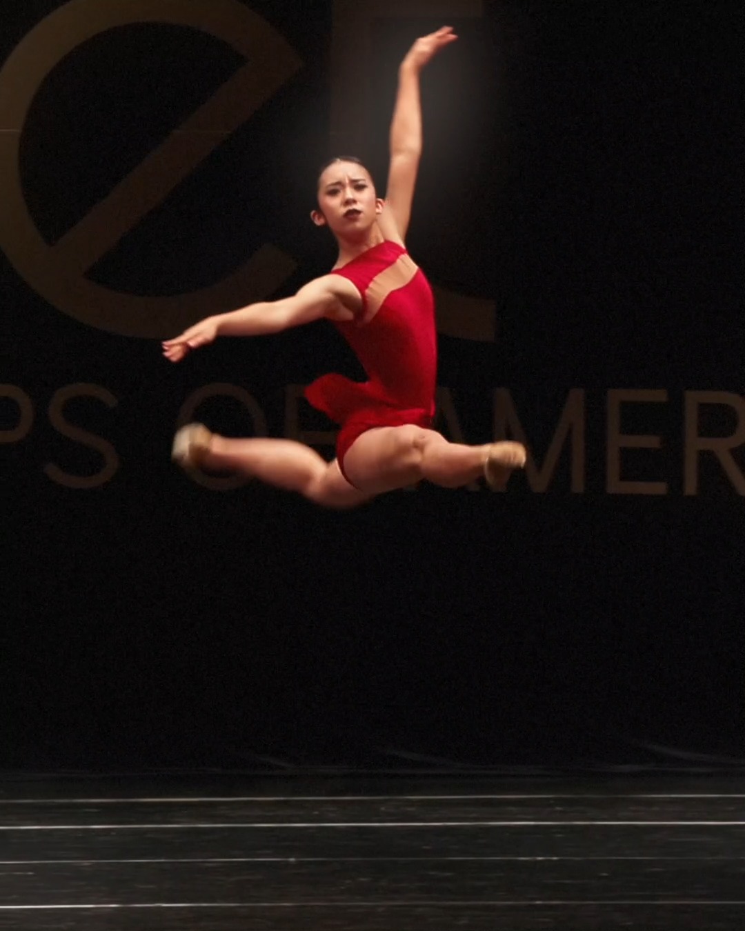 Bravo to Ellie Tan from HDS Ballet @hdsballet for her powerful performance of Dravara, earning a BCA Grand Prix Finals Scholarship. Strength and artistry perfectly combined. 🔥 @et._.dance