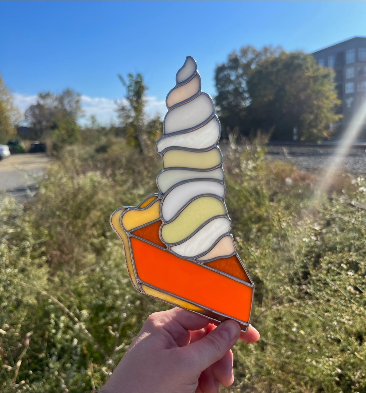 Thinking about her after finishing up our pie class yesterday! This piece actually was acquired by @rainjardendoes just recently - she’d been patiently waiting for a real whipped cream lover to finally take her home! But this design definitely inspired our class… excited to show y’all the CUTE little pies they made up yesterday at @sayitwithglass 🧡