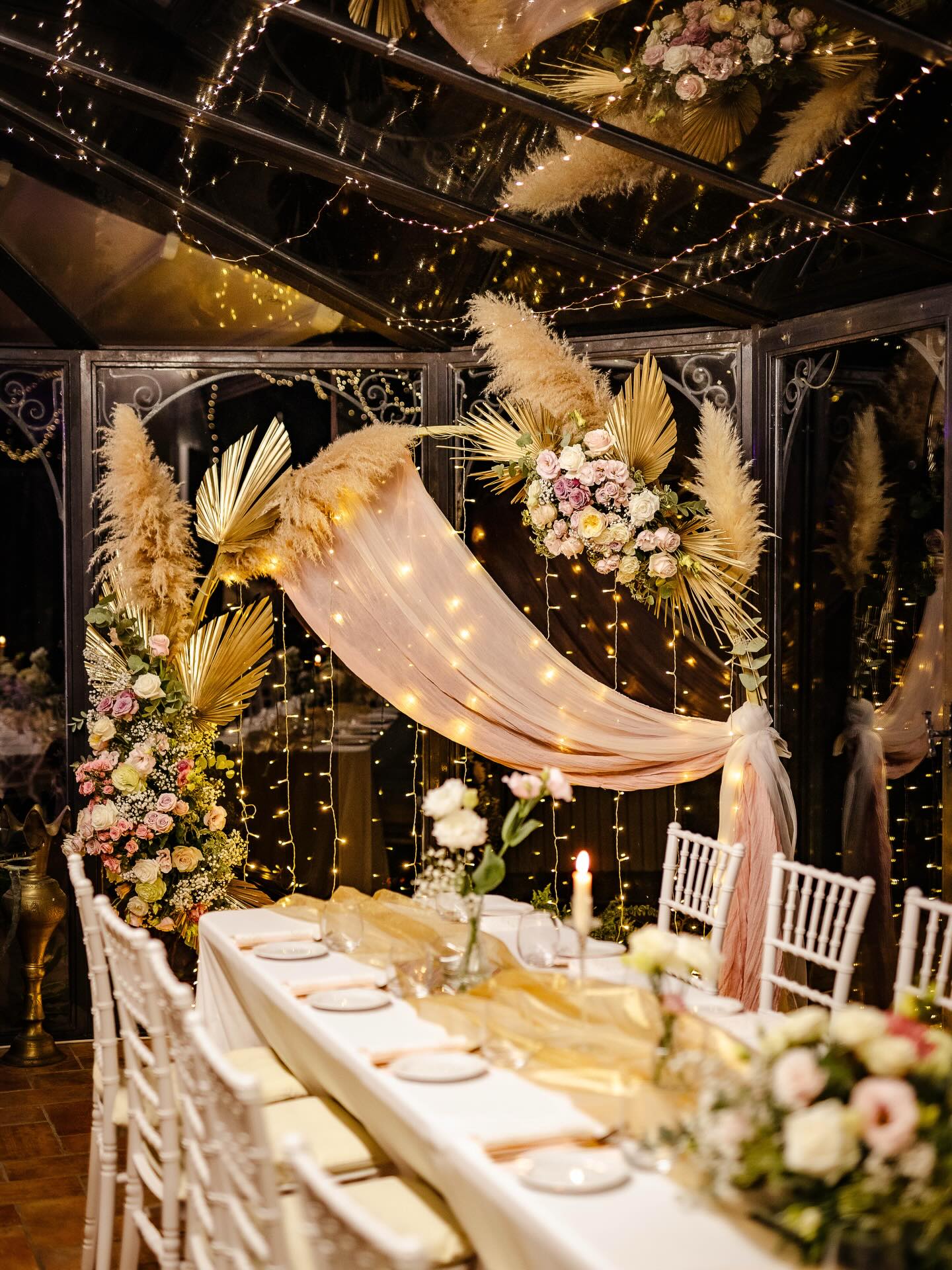 The beauty is always in the details.
In the small gestures and in the grand moments. In the refined touches that elevate an atmosphere, and in the heartfelt emotions that make a celebration unforgettable.
Honoring life in every moment reminds us of the value of each day — unique, precious, meant to be lived beautifully.
#destinationwedding
#Villasofiasirtori @ecikas_photography
@richivolpi
#lakecomowedding