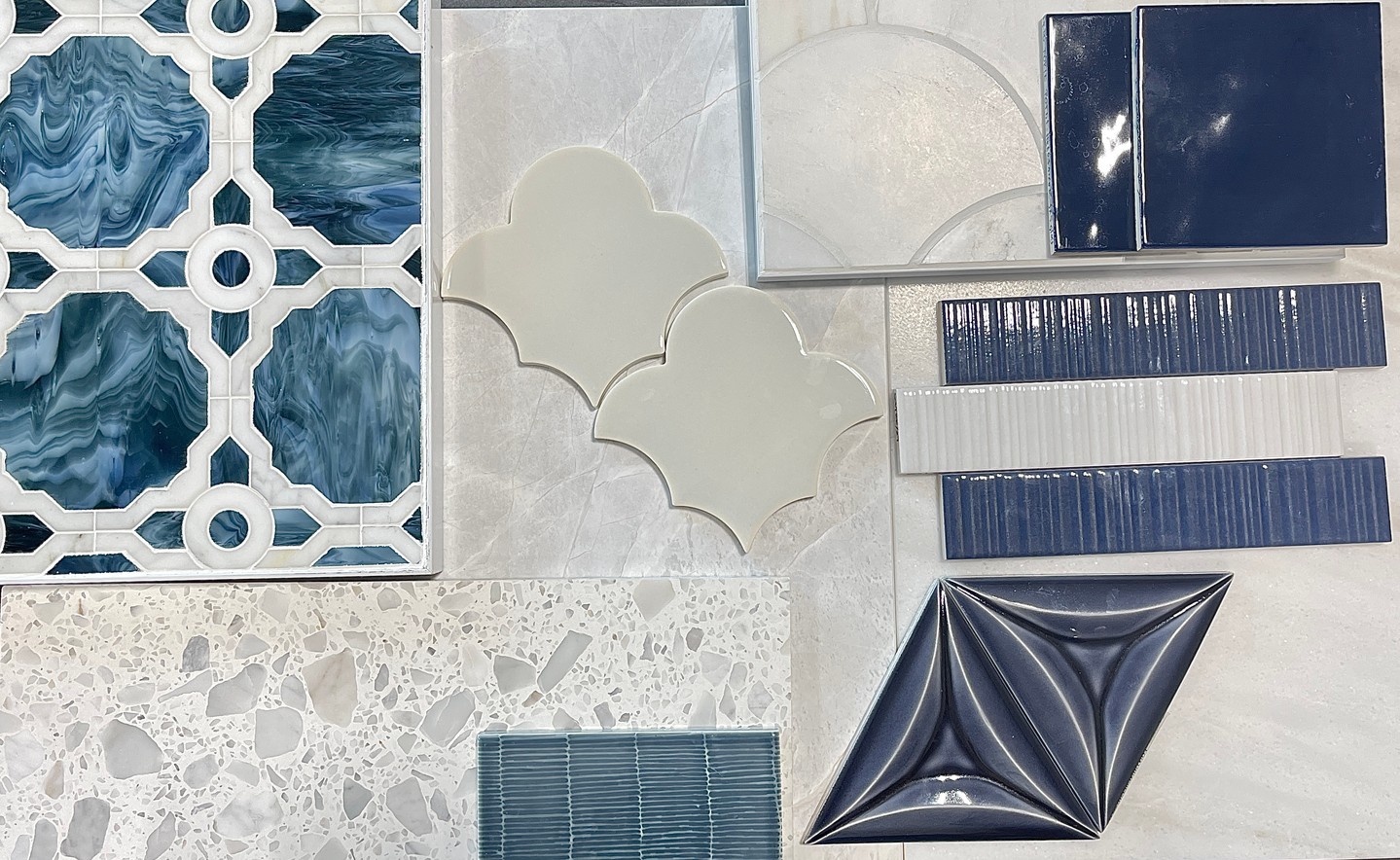 In honor of the start of December, we thought we would get in the holiday spirit with this blue and white flat lay ❄️🤍
#NSDG #NATURALSTONE #TILE #INTERIORDESIGN #REMODEL #TILELOVE #DESIGNINSPIRATION#SAC #INTERIOR #SLABS #LUXURY #LUXURYTILE #TILEDESIGN #SACRAMENTO #KITCHENINSPO #BATHROOMINSPO #HOMEINSPO #TILEART #CERAMIC #PORCELAIN #MOSAIC #TILEWORK #LOCALBUSINESS #CUSTOMTILE #STONECOUNTERTOPS