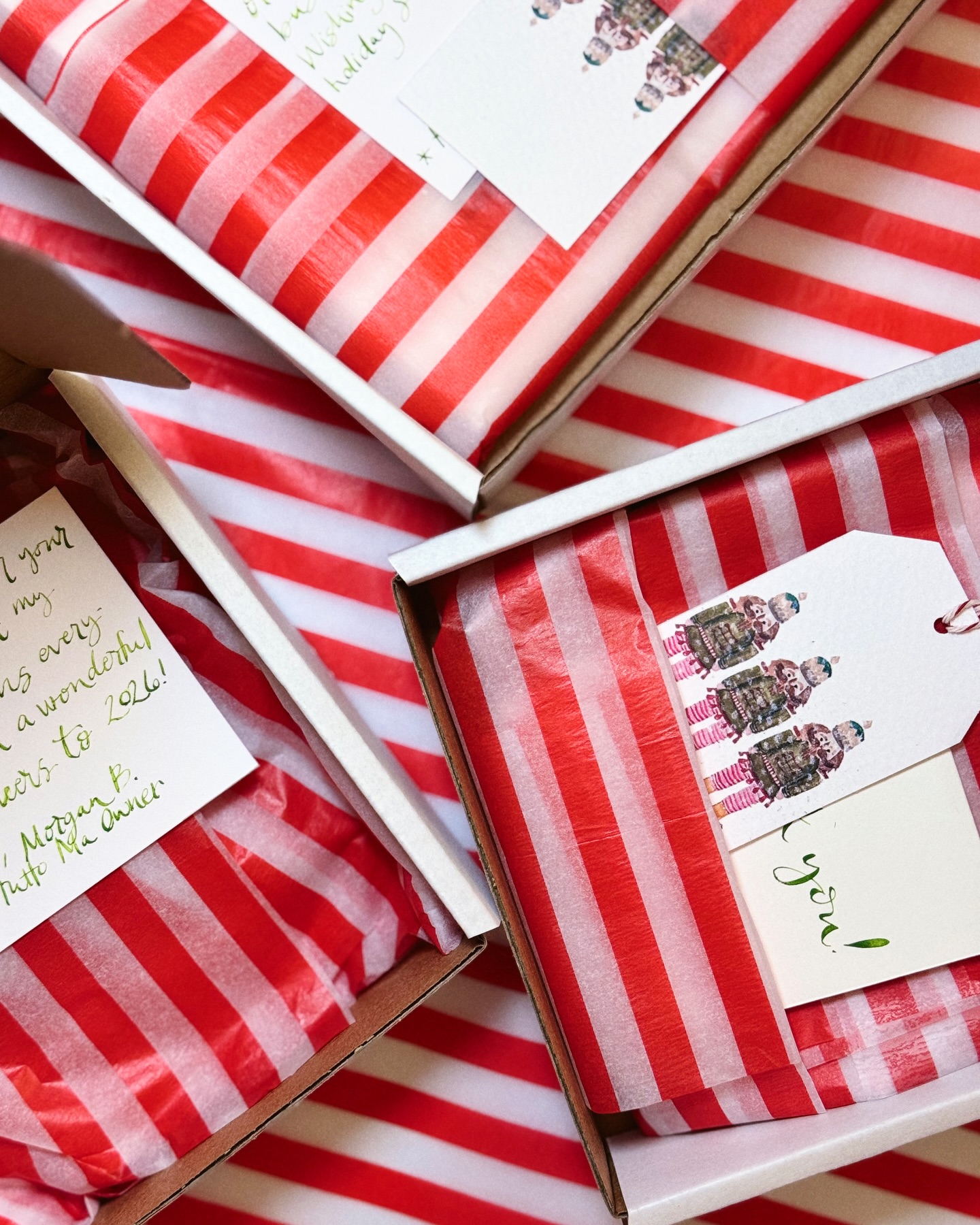 Holiday goodies headed to their new homes! 🎄💌
Don’t wait—grab yours now before it’s too late!
#holidaygiftguide #holidaygifting #gifts #giftguides