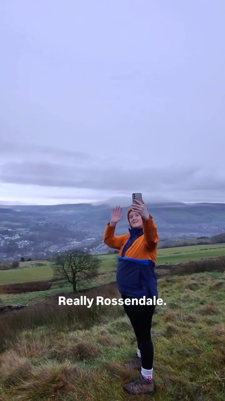 Big thanks to @davidgouldopticians for lending me a pair of the @raybanmeta 2nd Gen glasses for our Rossendale Vibes Walking Club outing up Cribden Hill.
Want a demo too? Drop in and say hello on Deardengate in Haslingden!