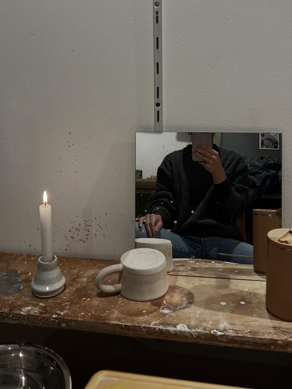 hold me but don't hold me back
#ceramics #ceramicart #processing #ceramicstudio