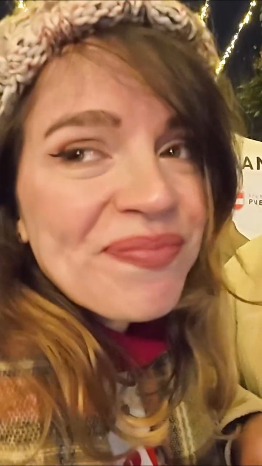 Con Madrid colapsada de gente durante las fiestas 🎄 nos hemos venido con mi señor padre unos días a Puertollano 🚆 A tan sólo una hora de Madrid, hemos venido a ver el encendido de luces✨️ y a comernos unas buenas tapas manchegas! 🥘
#puertollano #sueñapuertollano #puertollanomegusta