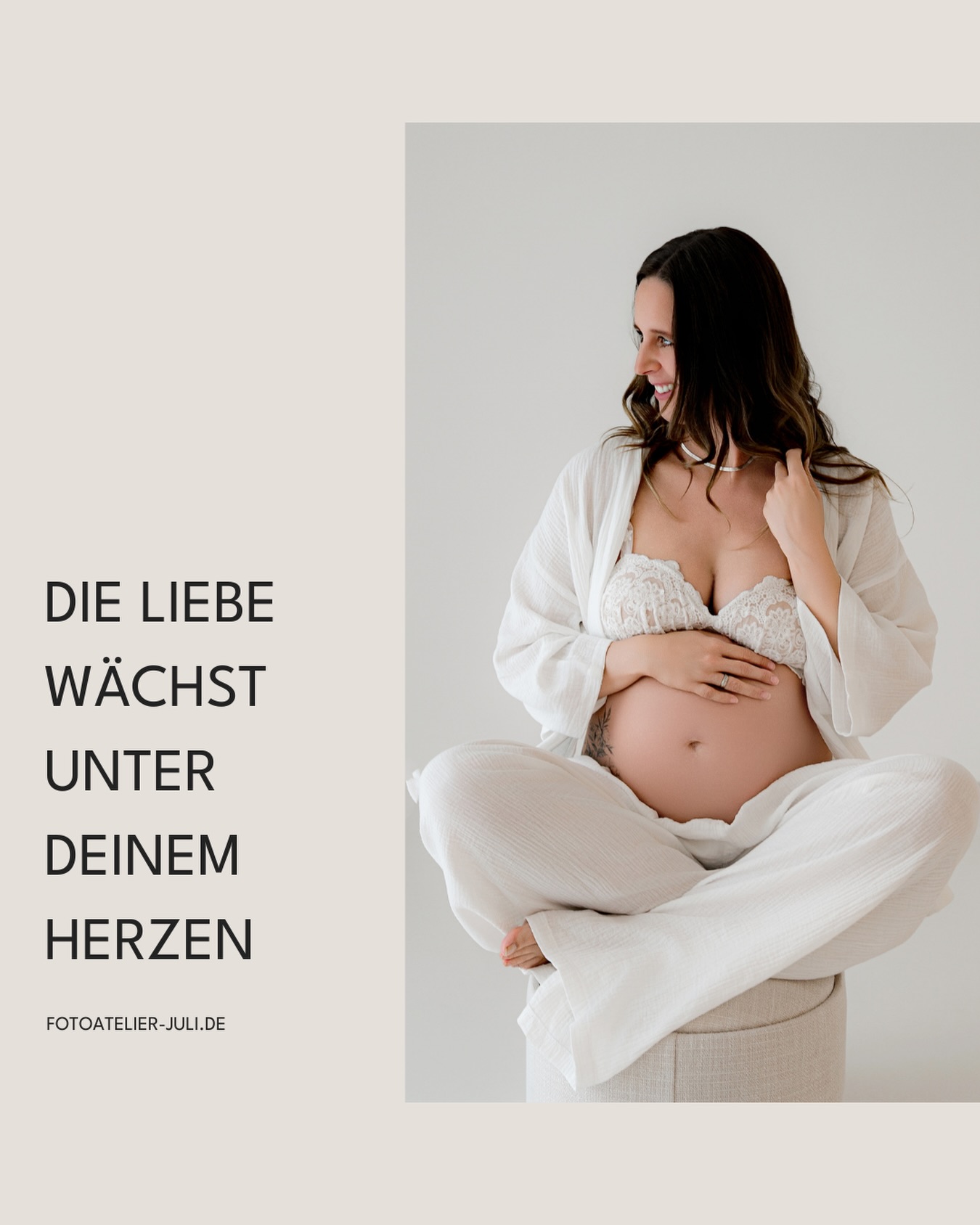 Neun Monate hören sich erst mal total lang an. Neun Monate, in dem sich dein Körper verändert, in dem ein Baby in dir heranwächst,. Es sind auch neun Monate, in dem dann Hormonhaushalt völlig durcheinander gerät. Es sind neun Monate von erwarten, Vorfreude und bangen.
Und wenn wir es genau nehmen, wächst auch nicht nur ein Baby in uns ran während der Schwangerschaft, sondern wir fangen langsam an in die Rolle der Mama zu schlüpfen. Wir wachsen genauso als Mama heran, wie unsere Babys zu Kindern zu Jugendlichen und später zu Erwachsenen heranwachsen.
Eine Reise, auf der wir Vietz oft kleine Dinge übersehen und diese nicht genießen. Also soll dies ein Reminder sein an dich. Genieße auch die kleinen Dinge, wenn sie manchmal ganz unscheinbar sind.