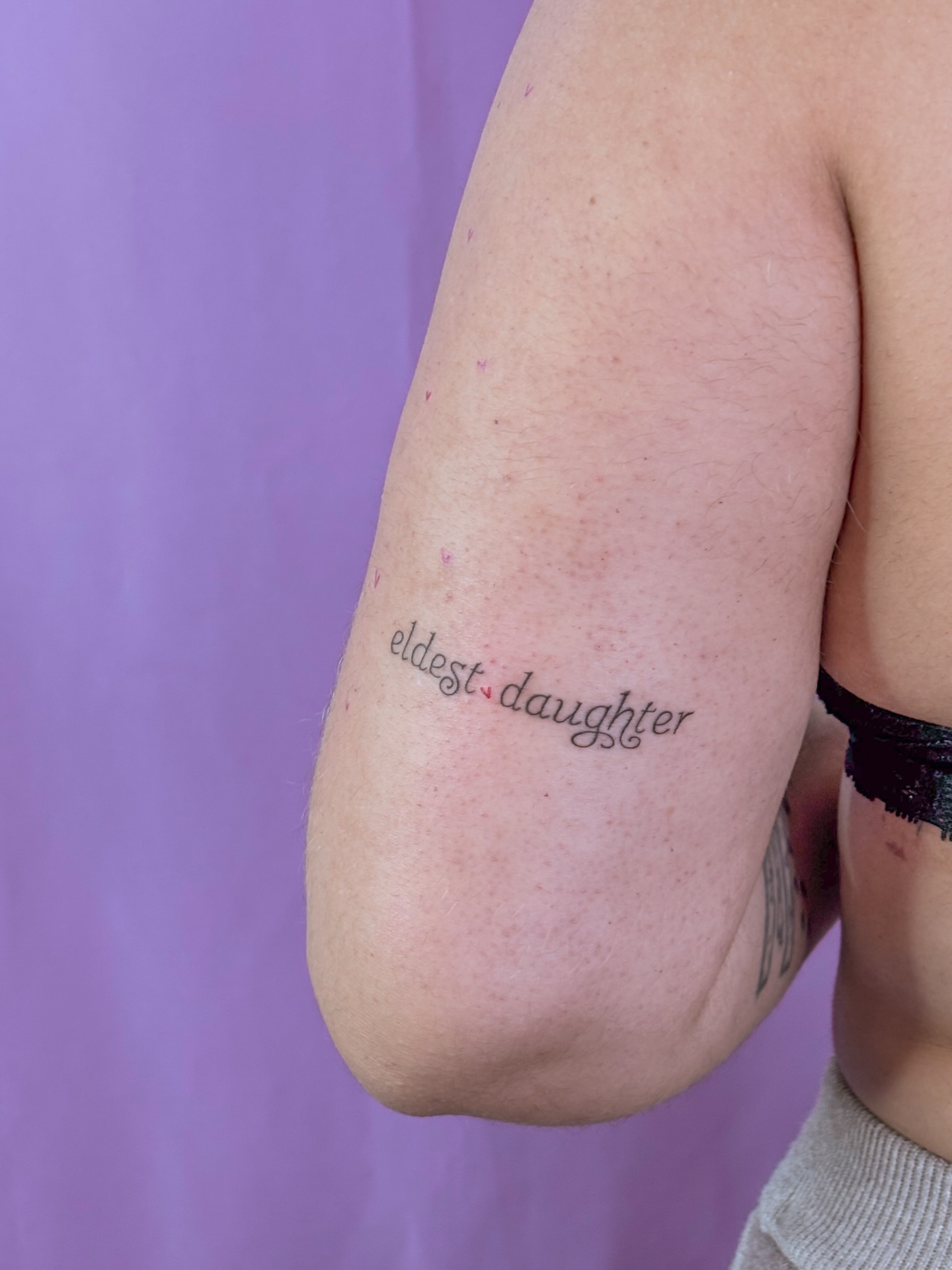 como hoje é aniversário da nossa Eldest Daughter preferida 🧡