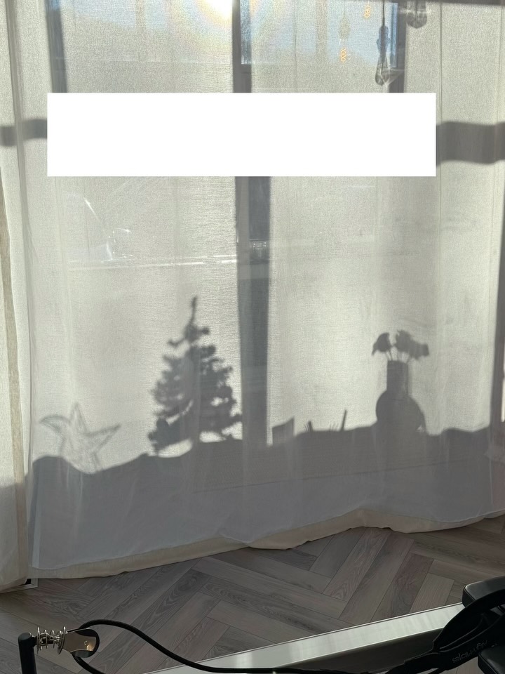 A little Sunday swipe for you 🤍
Giggles, good vibes & maybe a little twerk 😏