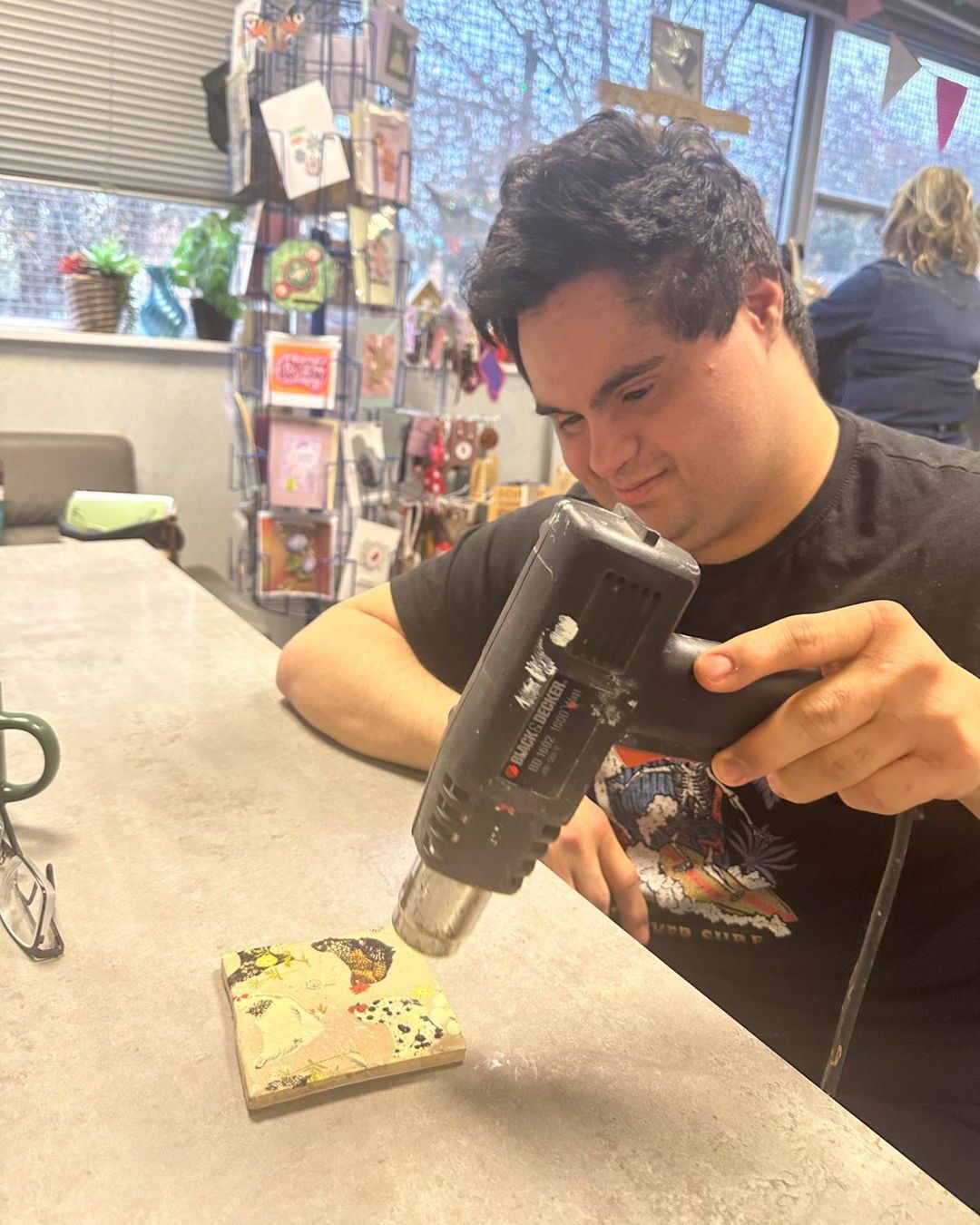 Our team has been busy, including Tariq, who you can see carefully drying some beautifully decoupaged tiles 🎨
These projects help build confidence, creativity, and hands-on skills - and we couldn’t be prouder of the amazing work being produced across the Reach team!
More exciting projects coming soon… 😎
#SocialEnterprise #Southampton #Hampshire #LearningDisabilities #LearningDisability #SouthamptonBusiness #Charity