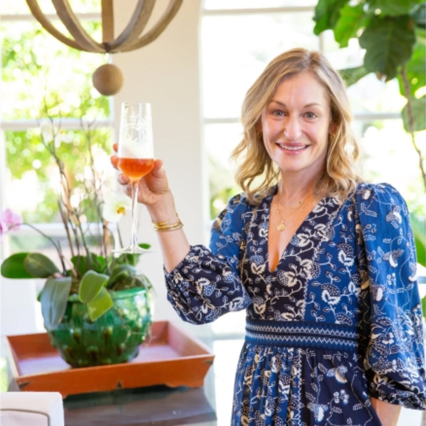 Hereβs to a messy home filled with laughter and joy and the people you love. Happy holidays, everyone!
#professionalorganizer
#bayareaorganizer #eastbayorganizer
#takeadayoff
#amscotthome