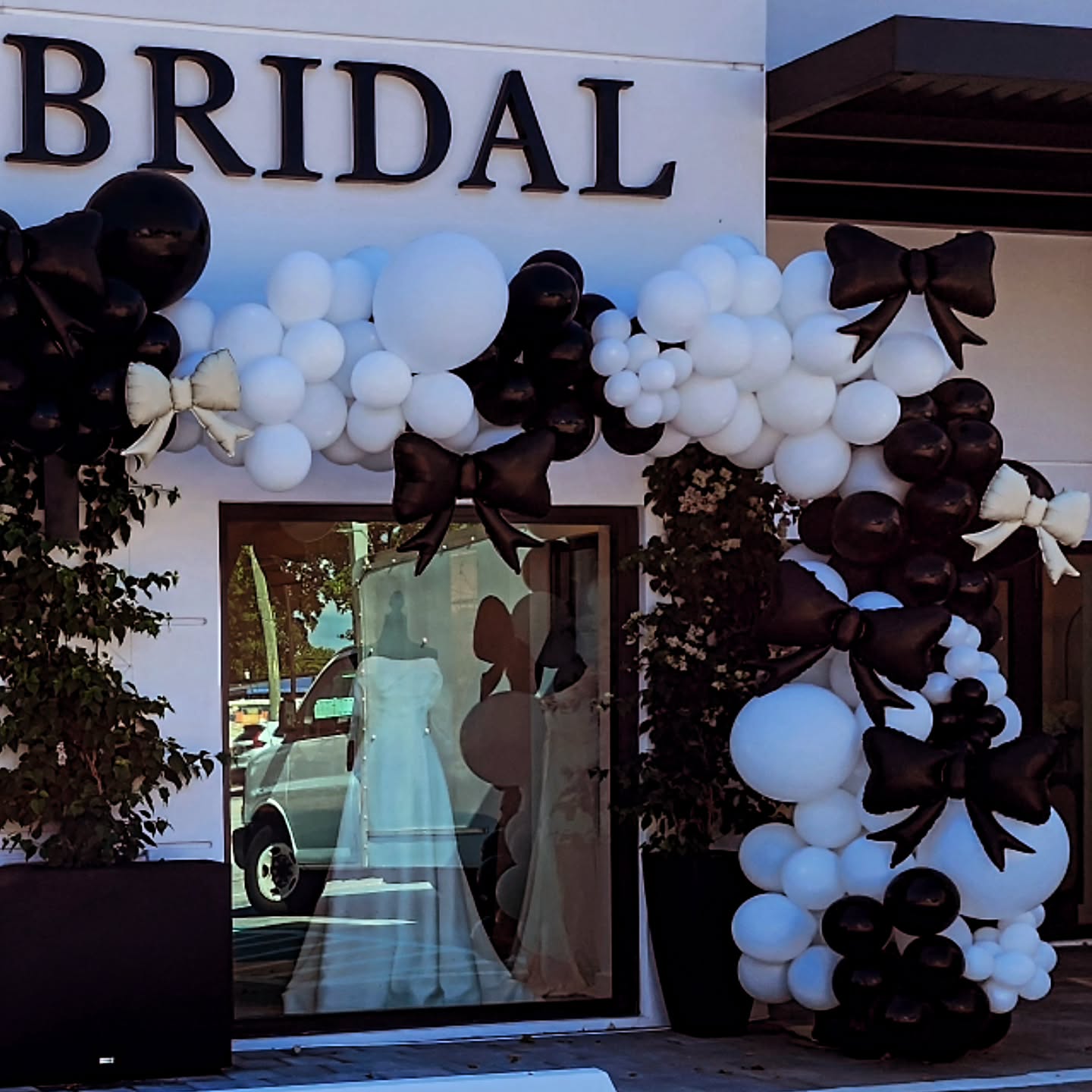 DreamArc Events – Luxury Balloon Arches & Décor 🎈
Stunning and unique balloon arches and event decorations by DreamArc Events. Based in Fort Lauderdale and serving all of South Florida from Miami to West Palm Beach.
We create high-quality, modern balloon designs for any celebration.
Book with DreamArc Events and make your event unforgettable
☎️ 954-990-4519
📧 DreamARKevents@gmail.com
#MiamiBalloons #BrowardBalloons #PalmBeachBalloons
#MiamiBalloonArches #FortLauderdaleBalloons #WestPalmBeachBalloons
#MiamiEventDecor #SouthFloridaEvents #SouthFloridaBalloonDecor
#BalloonArchesMiami #BalloonGarlandMiami #BalloonDecorationMiami
#BrowardEventDecor #FortLauderdaleEvents #LuxuryBalloonDecor
#BalloonArtistMiami #BalloonDesigner #PartyDecorMiami
#BalloonDecorSouthFlorida #BalloonStylist #EventDecorSouthFlorida
#BirthdayDecorMiami #BabyShowerDecorMiami #CorporateEventDecor
