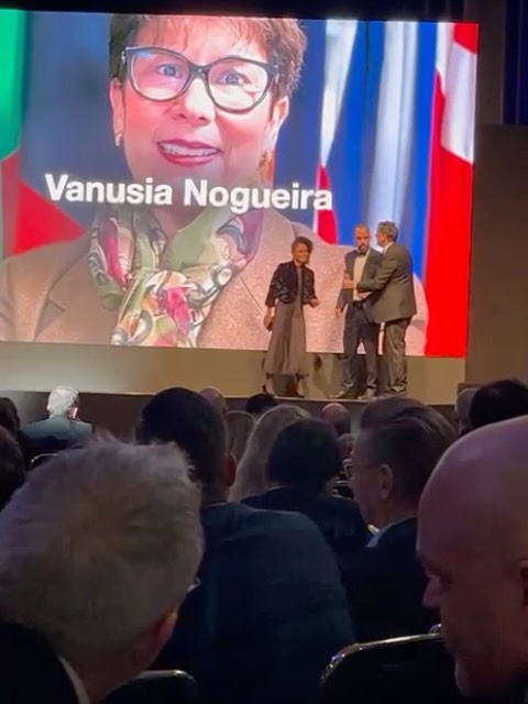 Last week, two international recognitions were awarded to our Executive Director, bringing visibility to the global coffee sector and to the work undertaken by the ICO:
✨ Outstanding Contribution Award at the European Coffee & Hospitality Awards in Berlin
✨ Inclusion among Brazil’s “Notable Women” (Mulheres Notáveis) during a celebration in São Paulo
Beyond acknowledging individual leadership, these distinctions underscore the importance of the coffee sector and highlight the relevance of the ICO’s efforts to promote a fair, sustainable and collaborative future for coffee. Such recognitions help draw attention to the sector’s key challenges and opportunities, reinforcing the need for coordinated action and international cooperation.
We thank Allegra Group and the Mulheres Notáveis initiative for contributing to greater awareness of the sector and for supporting initiatives that strengthen global dialogue on coffee.
#ICO #InternationalCoffeeOrganization #CoffeeLeadership #WomenInCoffee #CoffeeCommunity