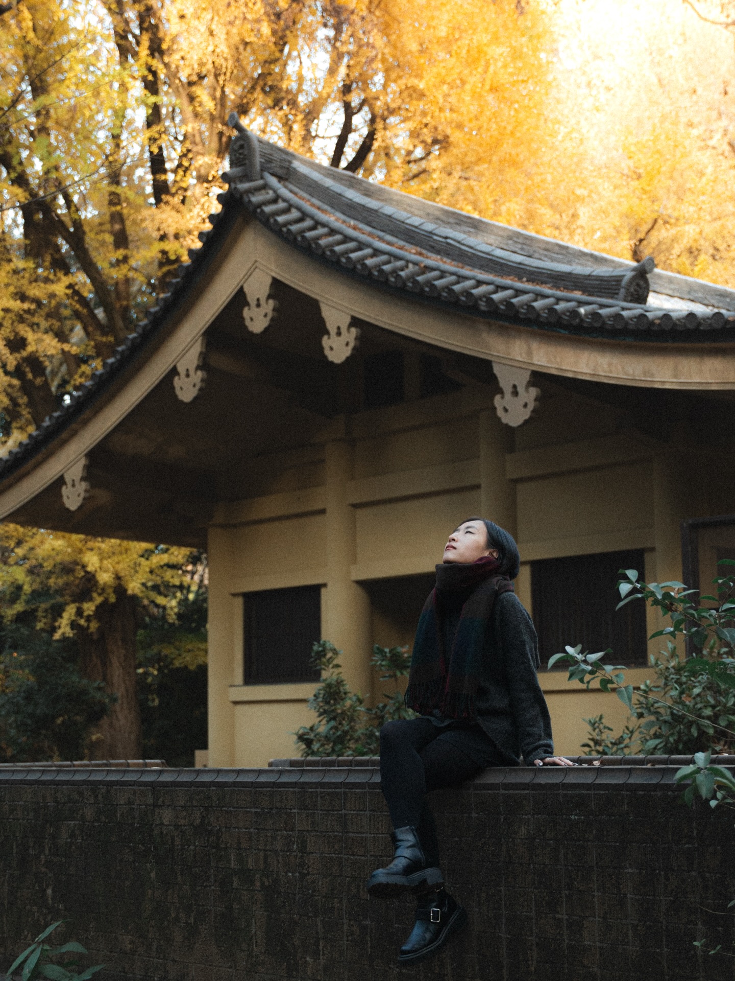 This year’s autumn feels too fleeting but I’m very happy to be able to capture the remaining of the autumn colors in Tokyo recently. Here’s a few of my favorites 📸
Thanks for the trust, K!
#tokyoportraitphotographer #tokyophotographer #couplephotographertokyo #autumnintokyo #東京大学