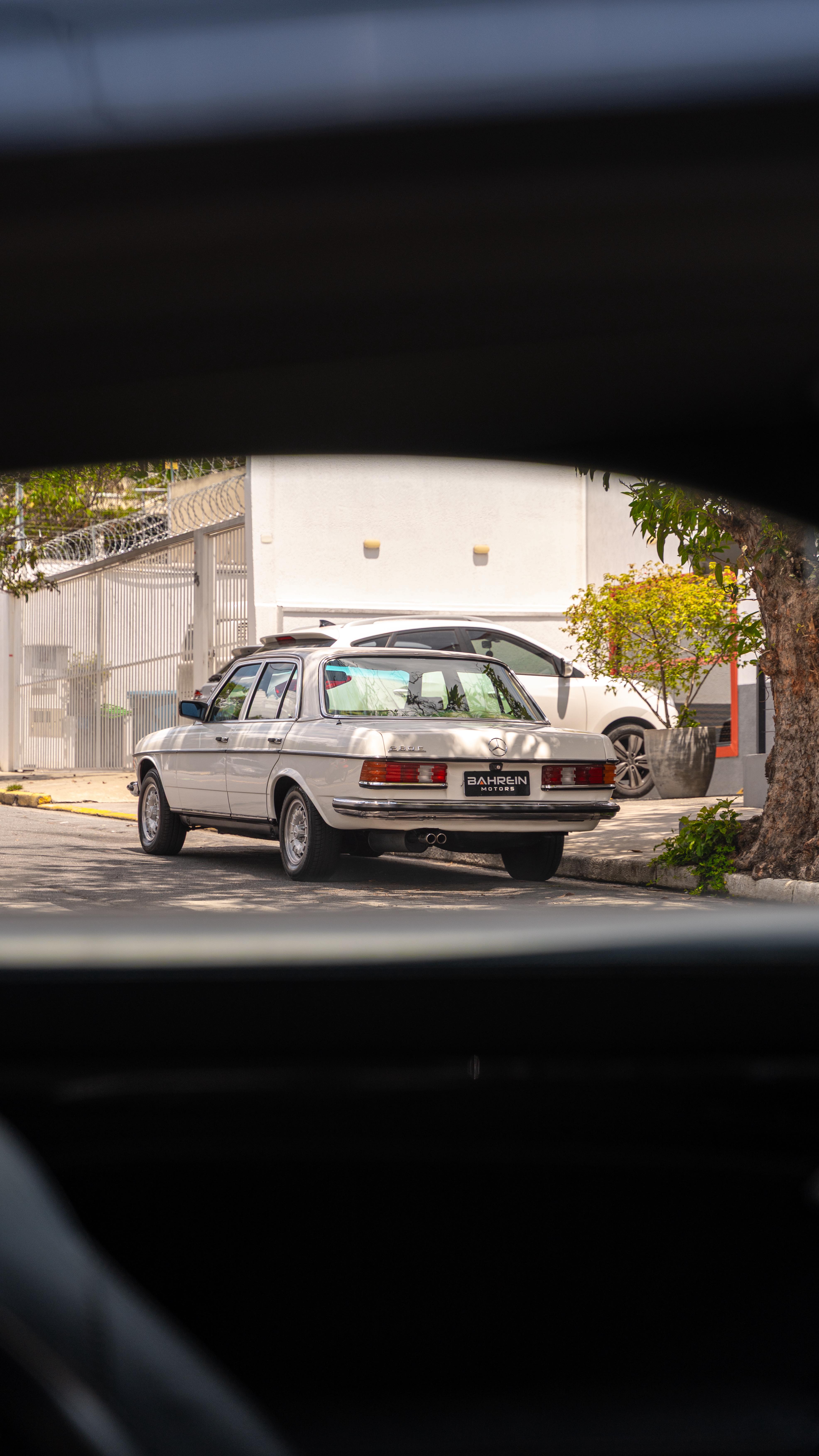 Mercedes-Benz 280E - Se continua relevante hoje, é porque nunca foi comum. | Disponível na Bahrein Motors
#bahreinmotors #mercedesbenz #mercedes280e #mercedesbenzclassic #vintagecars #oldschoolcars #carsbrasil #80s