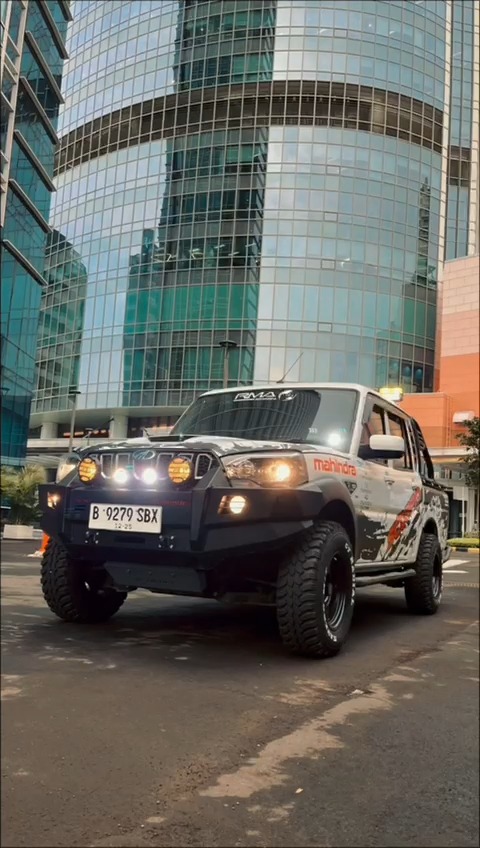 Mahindra Indonesia Goest to Indonesia Rally Raid Adventure 2025. Nantikan ketangguhan perfoma dari Mahindra Scorpio Pik Up di IRRA 2025. Stay tune with us.
.
#MahindraIndonesia #IRRA2025 ##MahindraScorpio #PikUpKeren #MahindraIndonesia #YourPartnerInSuccess #RMAIndonesia #mahindra4x4 #mining #plantation #farming #miningindonesia #minerals #coal #tambang #sobatenergi #ESDM #miningexpo #agriculture #agriculturelife #tipsandtrick #pertanian #perkebunan #pertambangan #fleet #fleetrental #rentalfleet #pickuprental